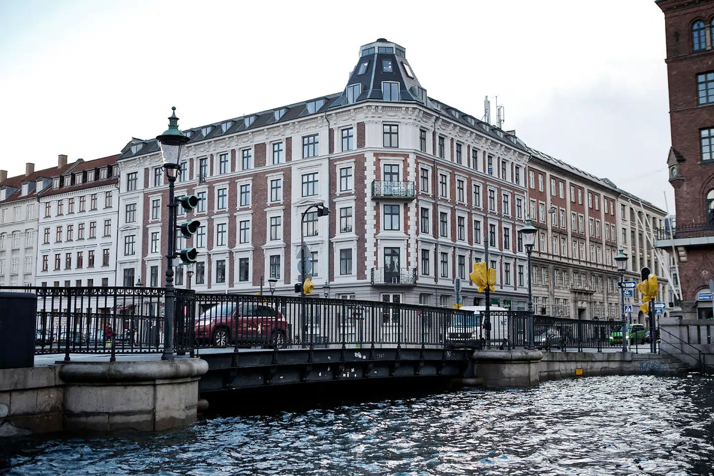 Vandet stod endog meget højt i blandt andet Nyhavn efter decemberstormen »Bodil« i 2013.