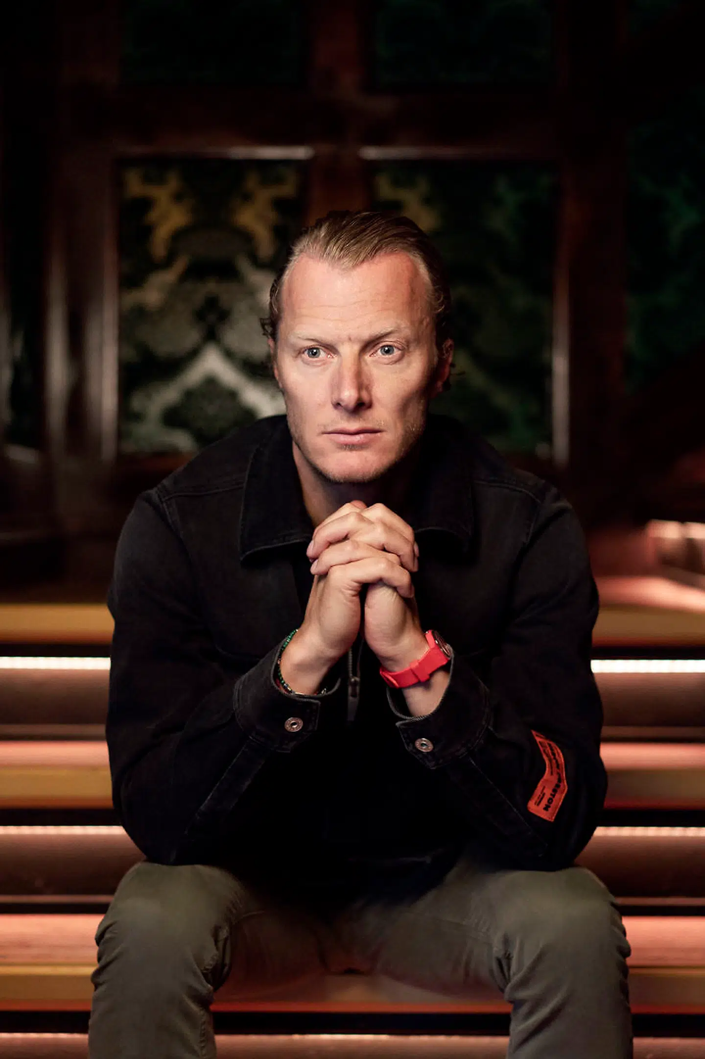 Adam Falbert, der er søn af den tidligere chefredaktør på Ekstra Bladet Bent Falbert, stiftede nattelivskoncernen Rekom i 2007.