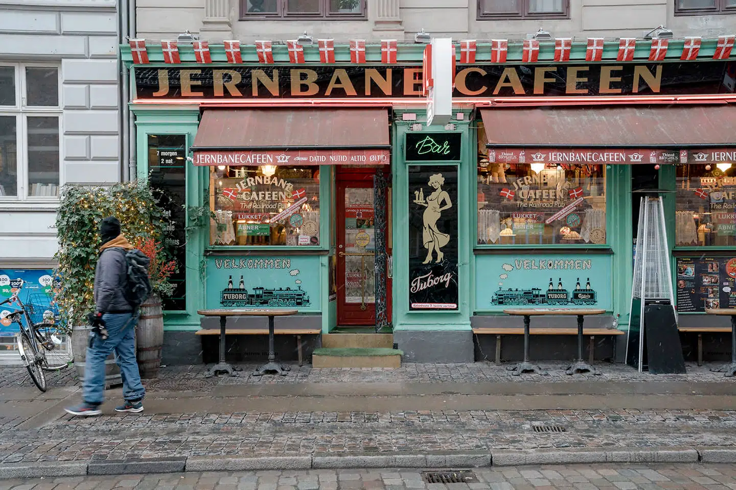 Jernbanecafeen har holdt lukket siden før jul på grund af restriktionerne, men hvis alt går efter planen, åbner den igen på 'fuld tid' 1. februar.