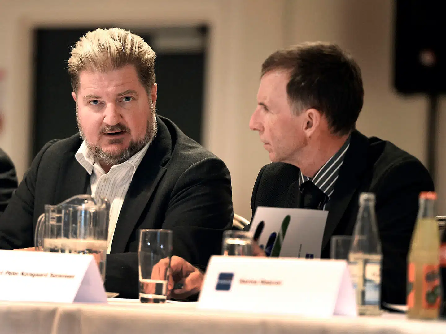 Storaktionærerne i Parken Sport & Entertainment tæller de tre rigmænd Erik Skjærbæk (tv.), Karl Peter Korsgaard Sørensen (th.) og Lars Seier Christensen. Arkivfoto: Lars Poulsen/Ekstra Bladet/Ritzau Scanpix