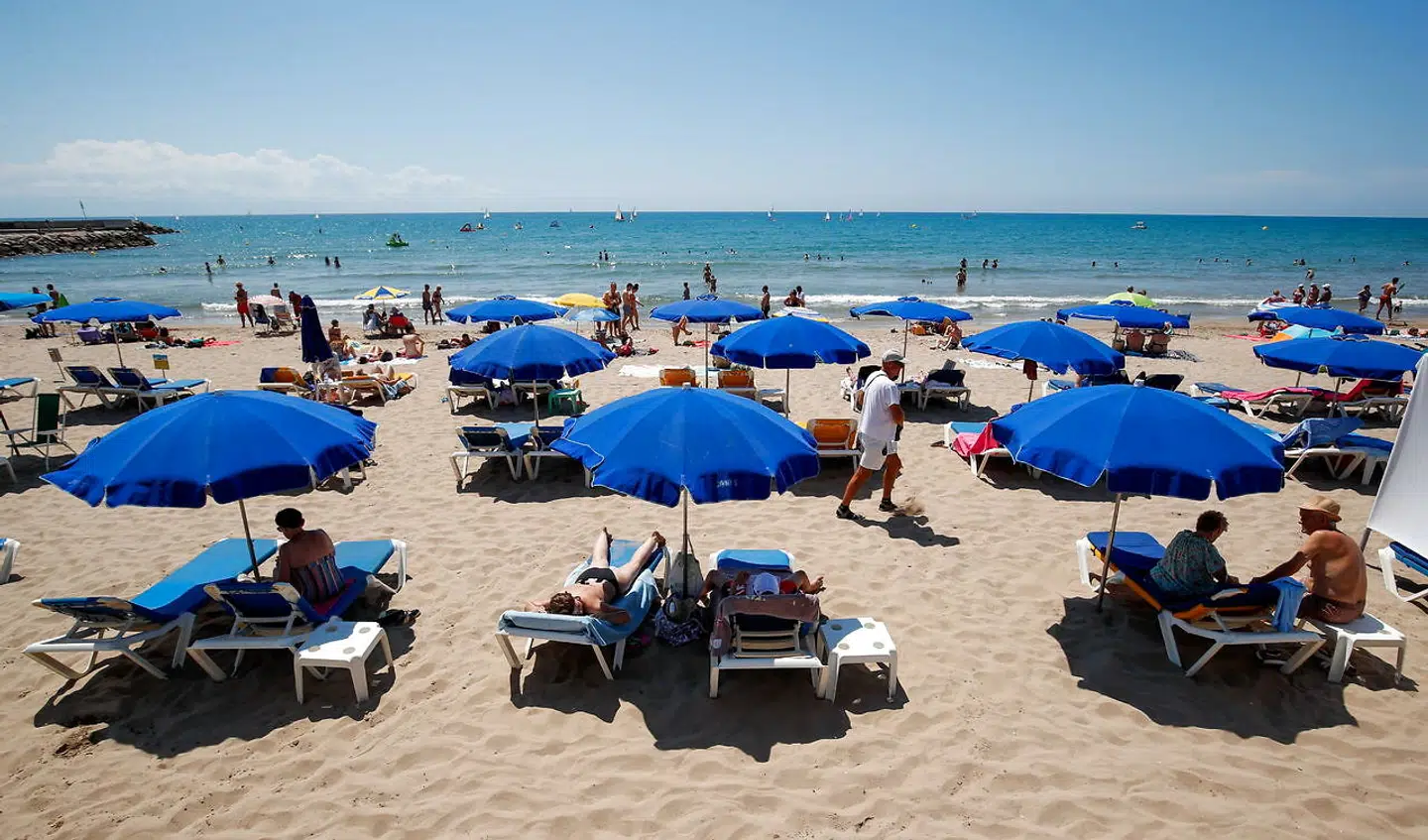 Danskerne er vilde for at rejse til udlandet denne vinter, men det kan været svært at finde rundt i de forskellige landes restriktioner og krav.