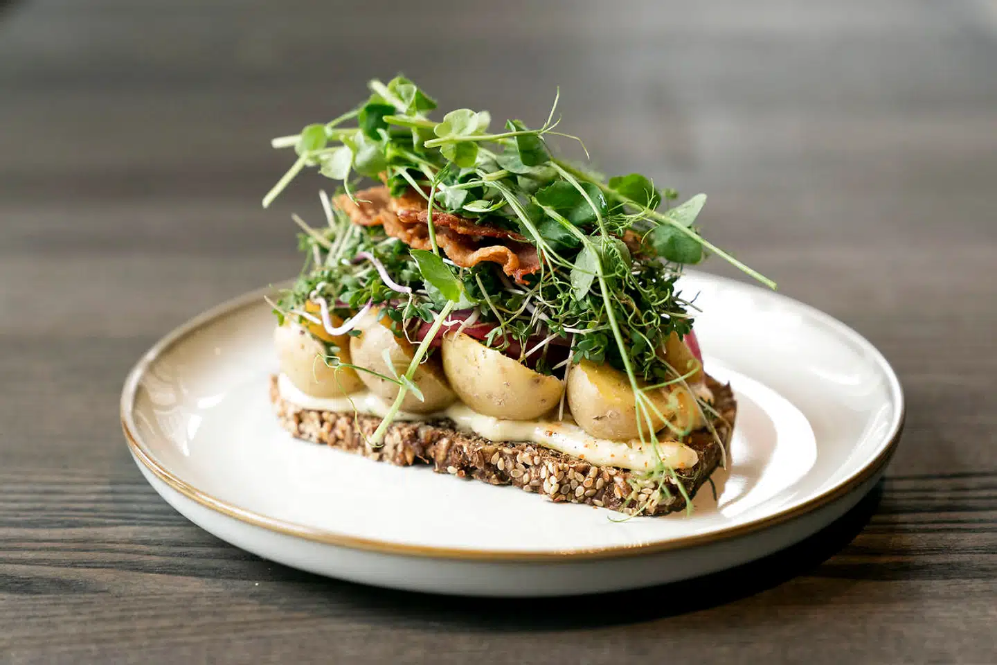 Kartoffel med bacon.