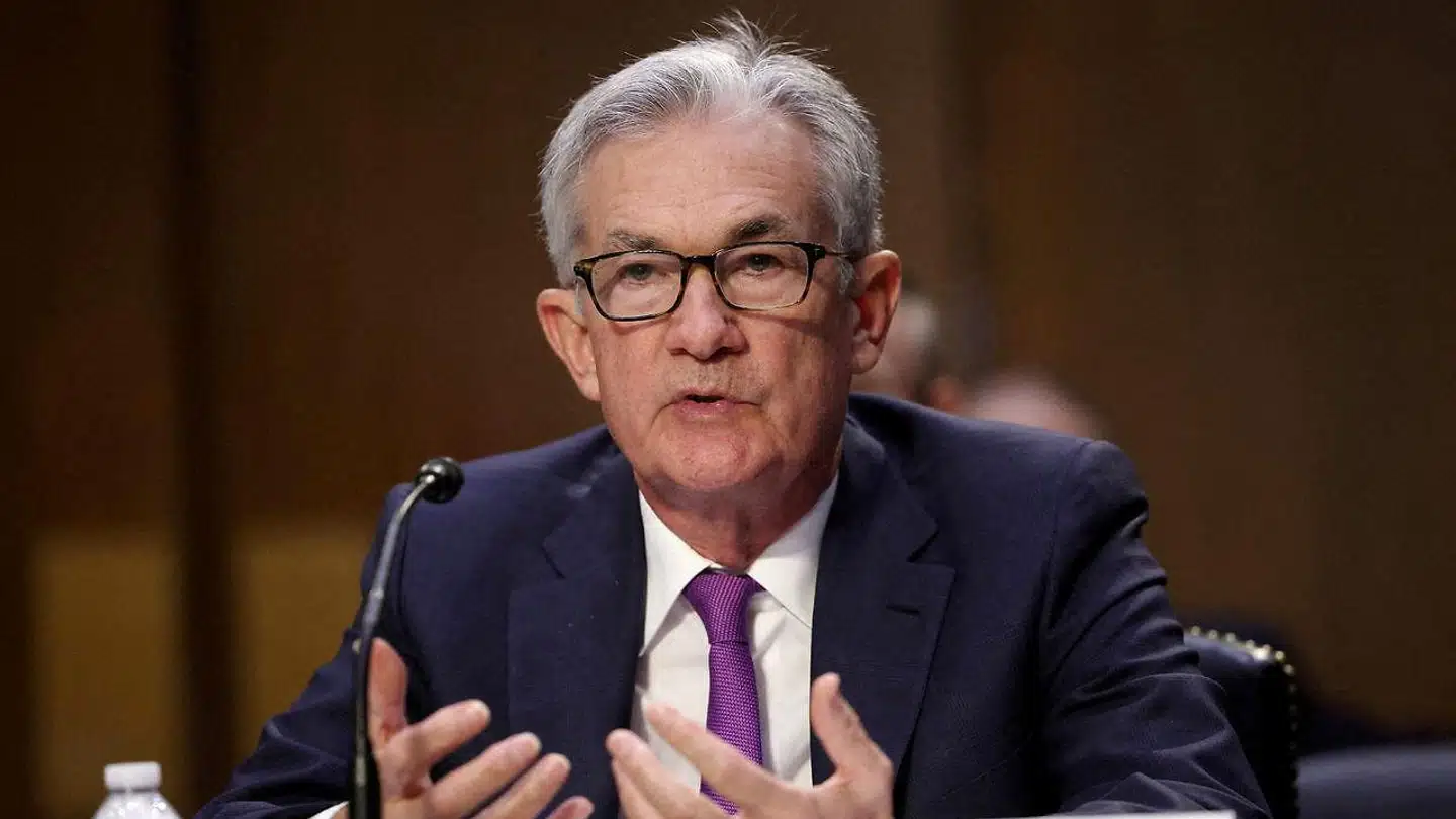 Chefen for den amerikanske centralbank, Jerome Powell, har været klar i mælet om behovet for hurtigt at afvikle de ekstraordinære coronatiltag, men det er først nu, at de finansielle markeder begynder at høre efter.