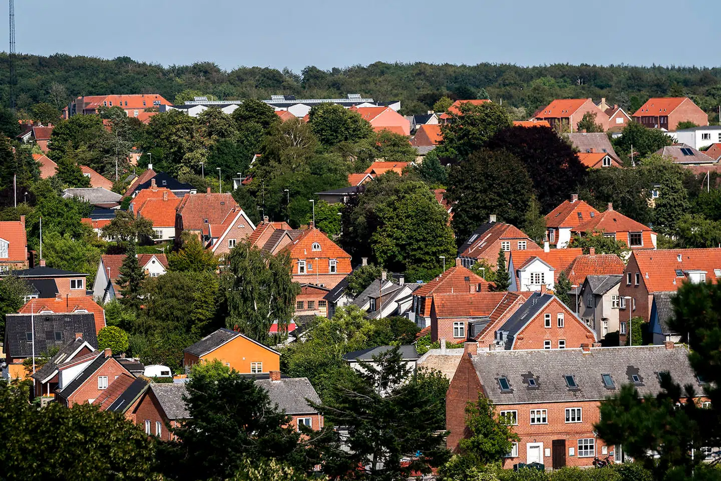 Borgerlig kommune vælger at hæve skatterne – igen. Det går ud over familievelfærden, mener CEPOS.