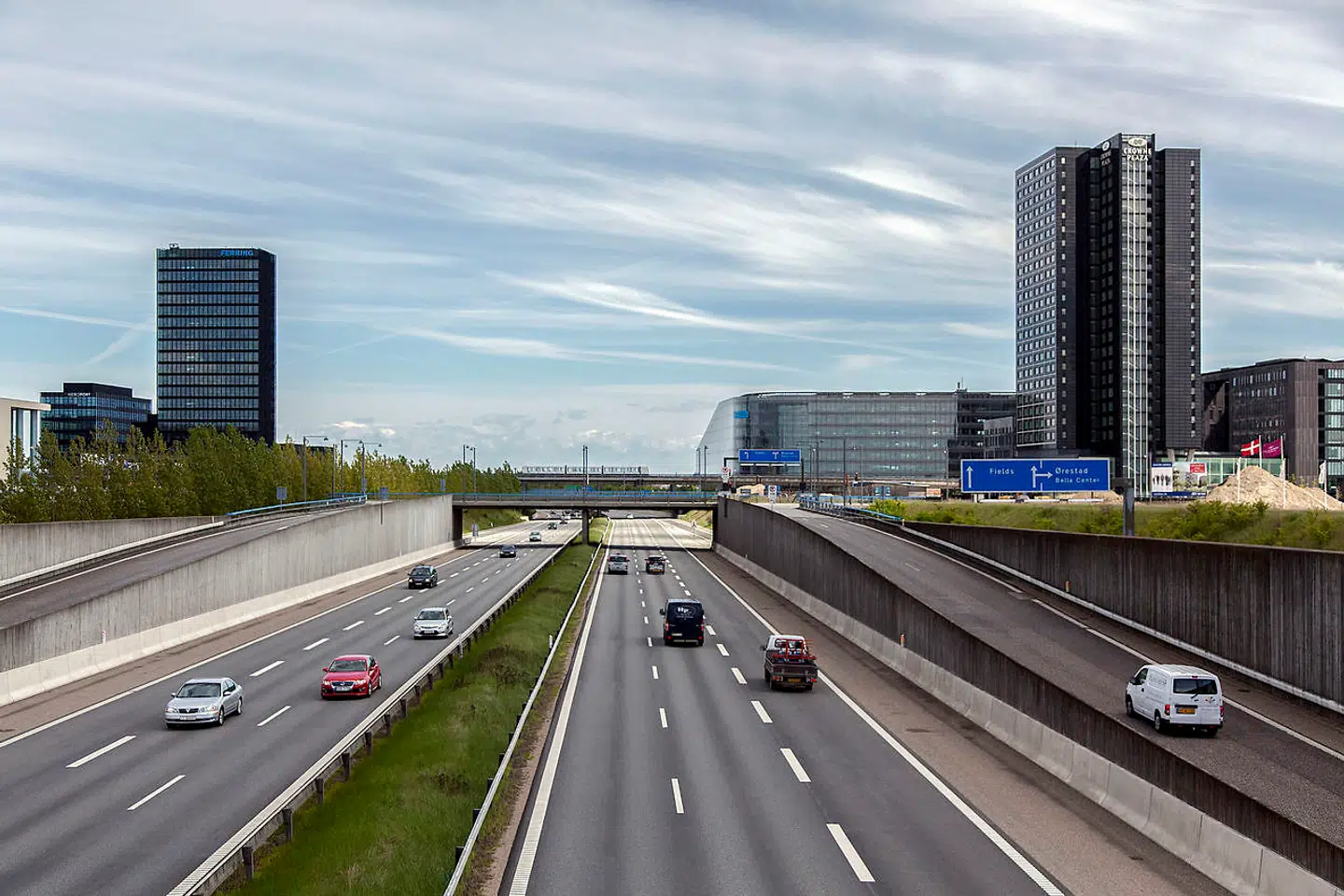 Øresundsmotorvejen ved Ørestad City.