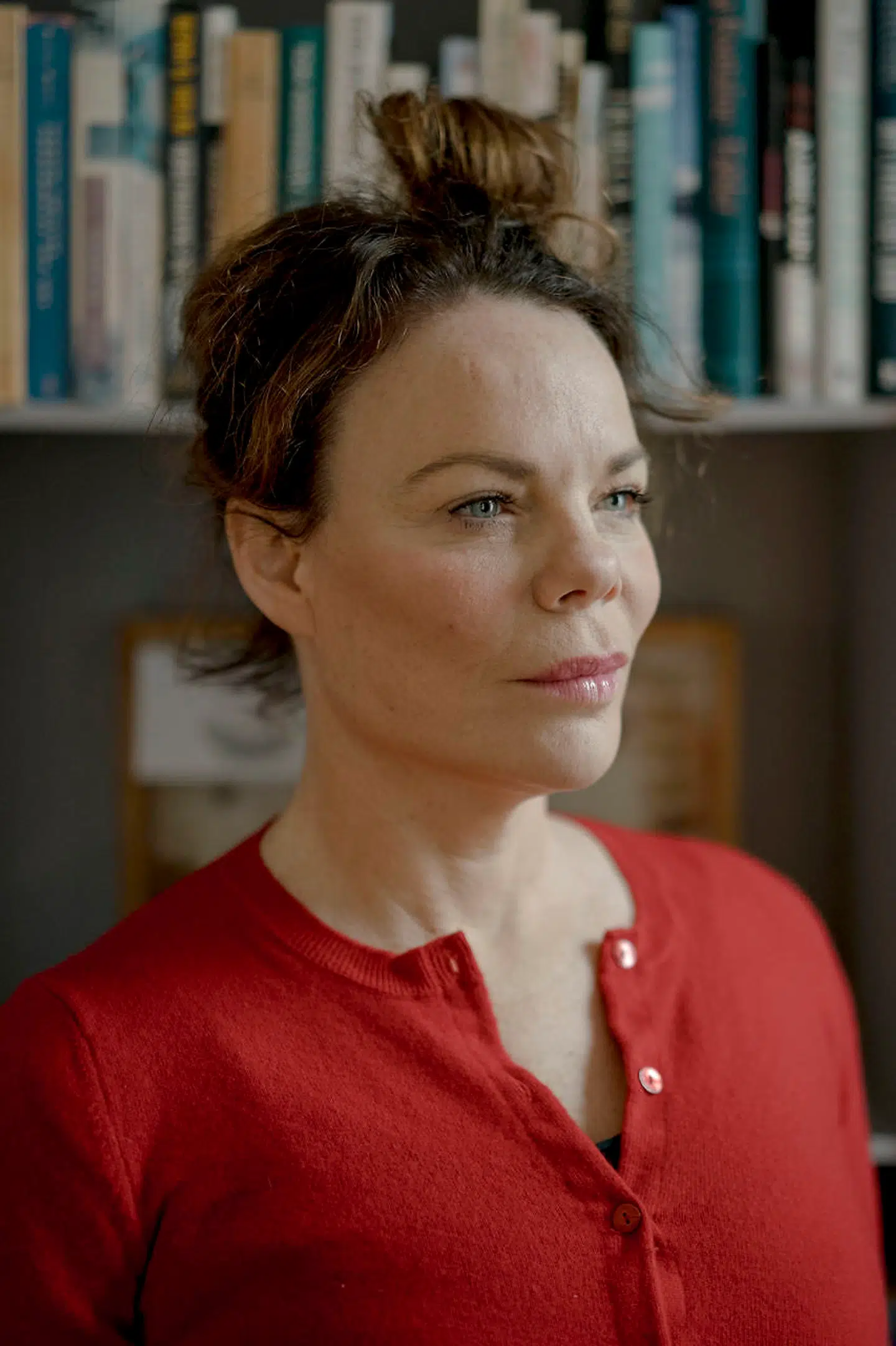 »Jeg var engang til noget digtoplæsning. Det fattede jeg ikke en skid af. Min hjerne er meget konkret, og jeg sad hele tiden med følelsen af, at digteren pustede sig unødigt op. Det virkede underligt opblæst«, fortæller Ditte Okman.