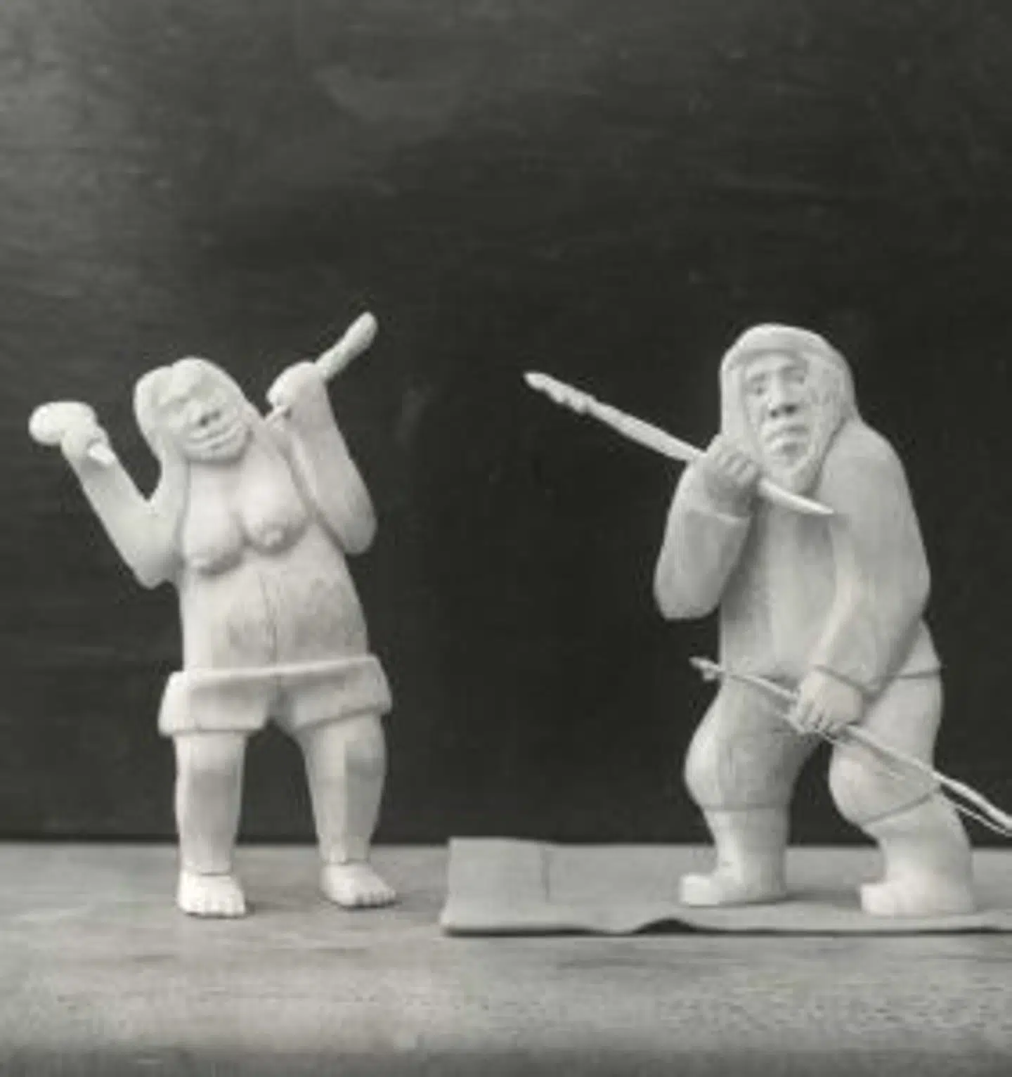 Grønlandske benfigurer. Foto: Nationalmuseet.