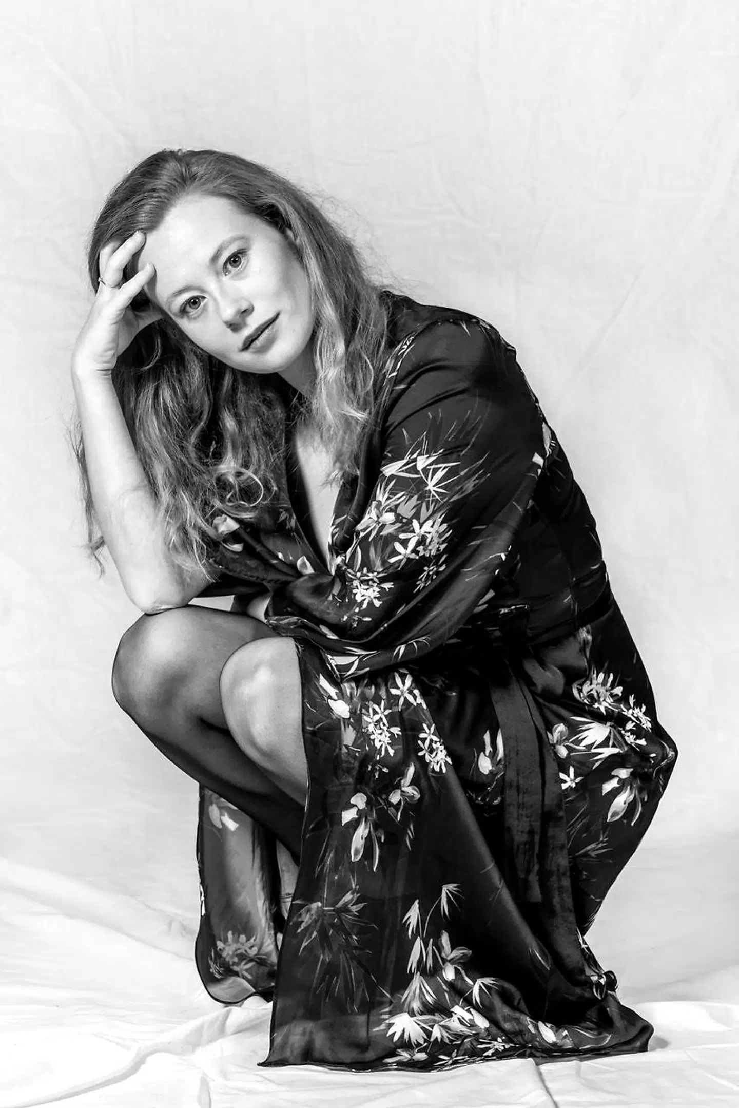 Sara Viktoria Bjerregaard vil gerne fortsat lave både teater og film: »Som teaterskuespiller er man bevidst om hele fortællingen og bærer historiens udviklingsbue hele vejen igennem sammen med ens medspillere. På film handler det meget mere om at være i den specifikke scene i et øjeblik og formidle den følelse, der er forbundet med den. Historiefortælleren, der skal finde buen, er instruktøren.«