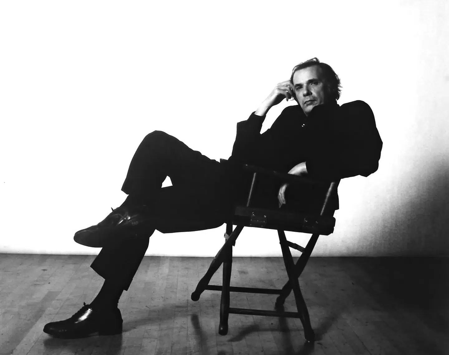 Den canadiske klavervirtuos Glenn Gould poserer i 1981. Han døde året efter, kun 50 år gammel.
