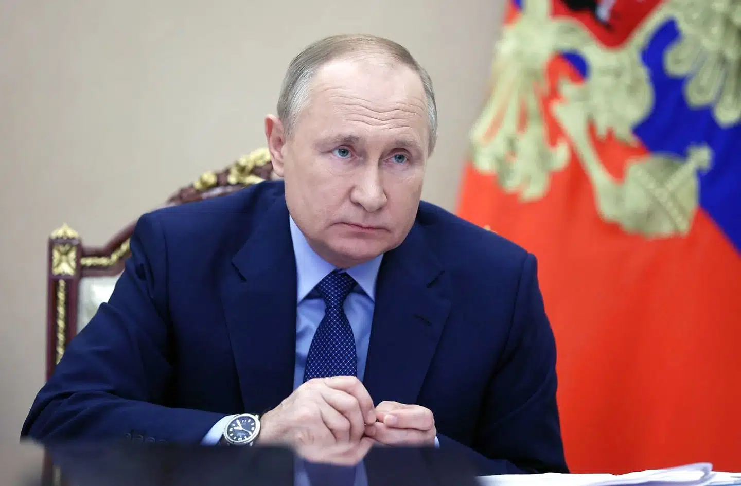 Ruslands præsident, Vladimir Putin, samler tropper tæt på grænsen til Ukraine og stiller krav. Vi kan få »en ny asymmetrisk krig,« skriver Pierre Collignon i denne kommentar: »Rusland slår til med død og lemlæstelse, og vi svarer igen med økonomiske sanktioner«.