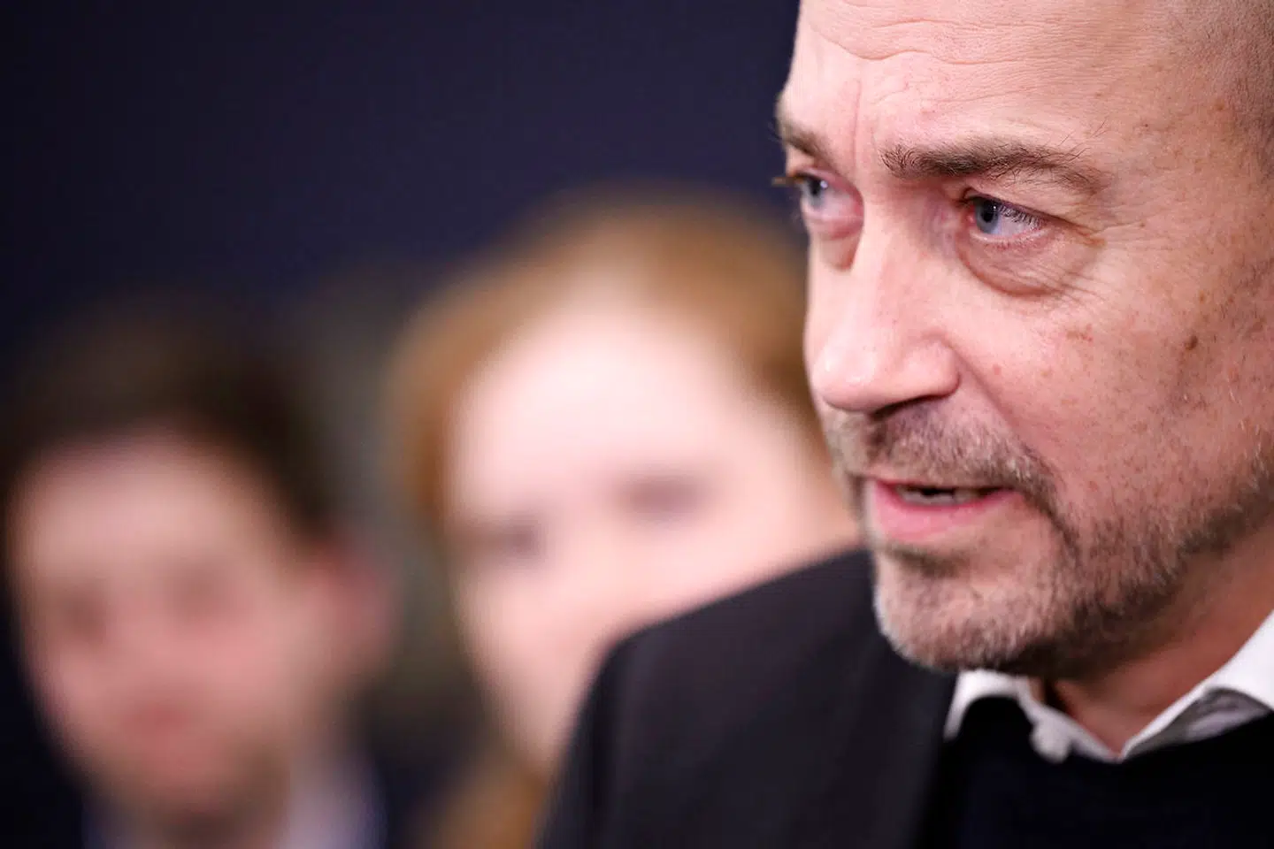 Sundhedsminister Magnus Heunicke (S) har indkaldt Epidemiudvalget til et møde fredag for at drøfte coronasituationen og muligvis nye restriktioner.