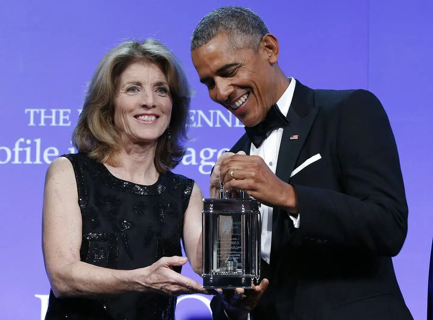 Fra 2013 til 2017 var Caroline Kennedy, som den første kvinde nogensinde, USAs ambassadør i Japan.