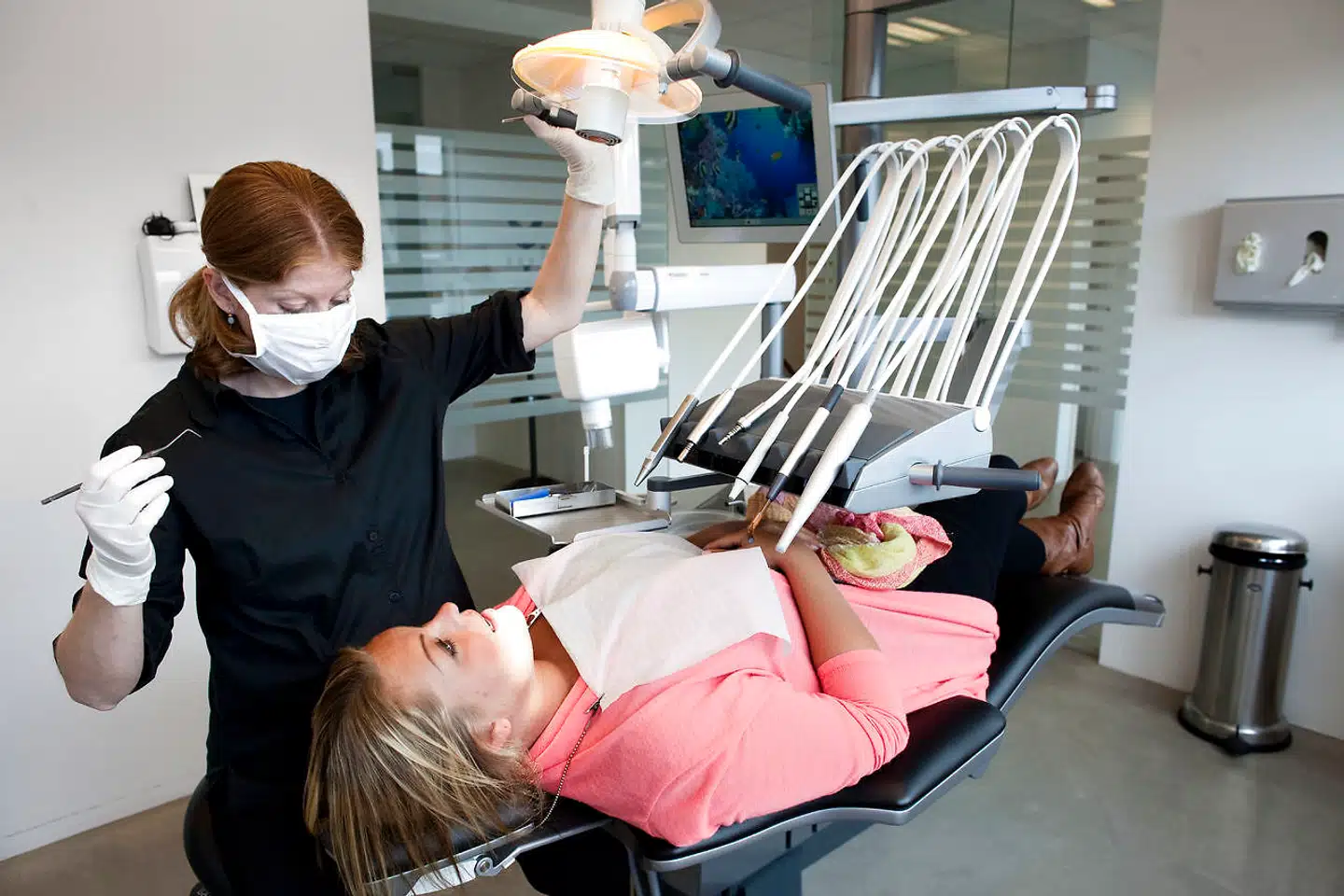 »Progressive velfærdsforbedringer skal til at betragtes som investeringer frem for ren udgift for samfundet. Det er den investering, de borgerlige vil lade være op til den enkelte, og vi ser bare, at det desværre kun sker for få,« skriver Carl Valentin.