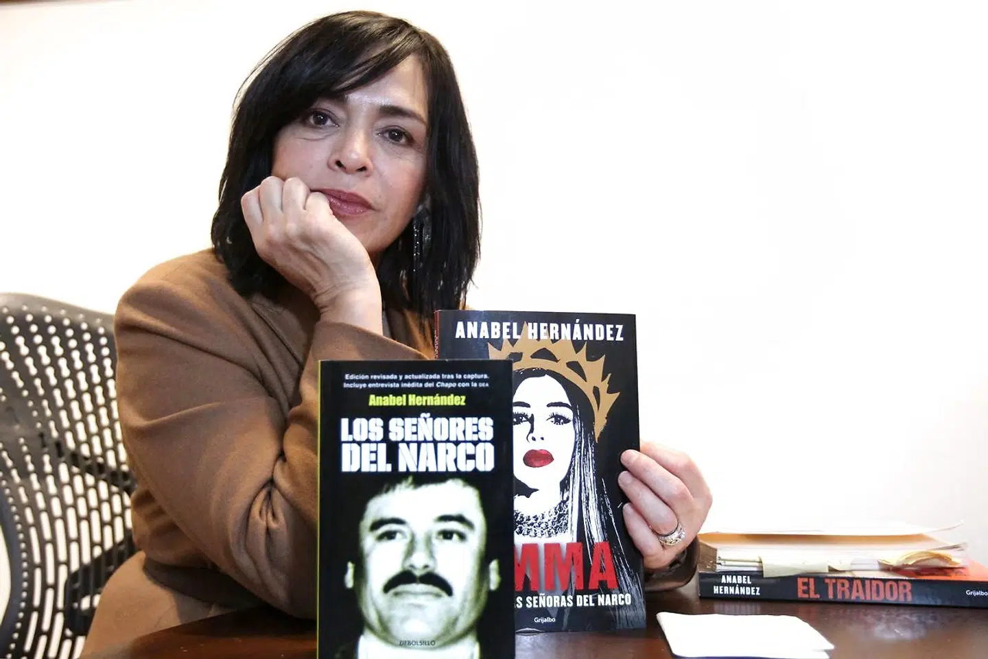 Anabel Hernández har gennem de seneste 15 år brugt store dele af sin tid på at researche og skrive om de mexicanske narkokarteller og har udgivet flere bøger.