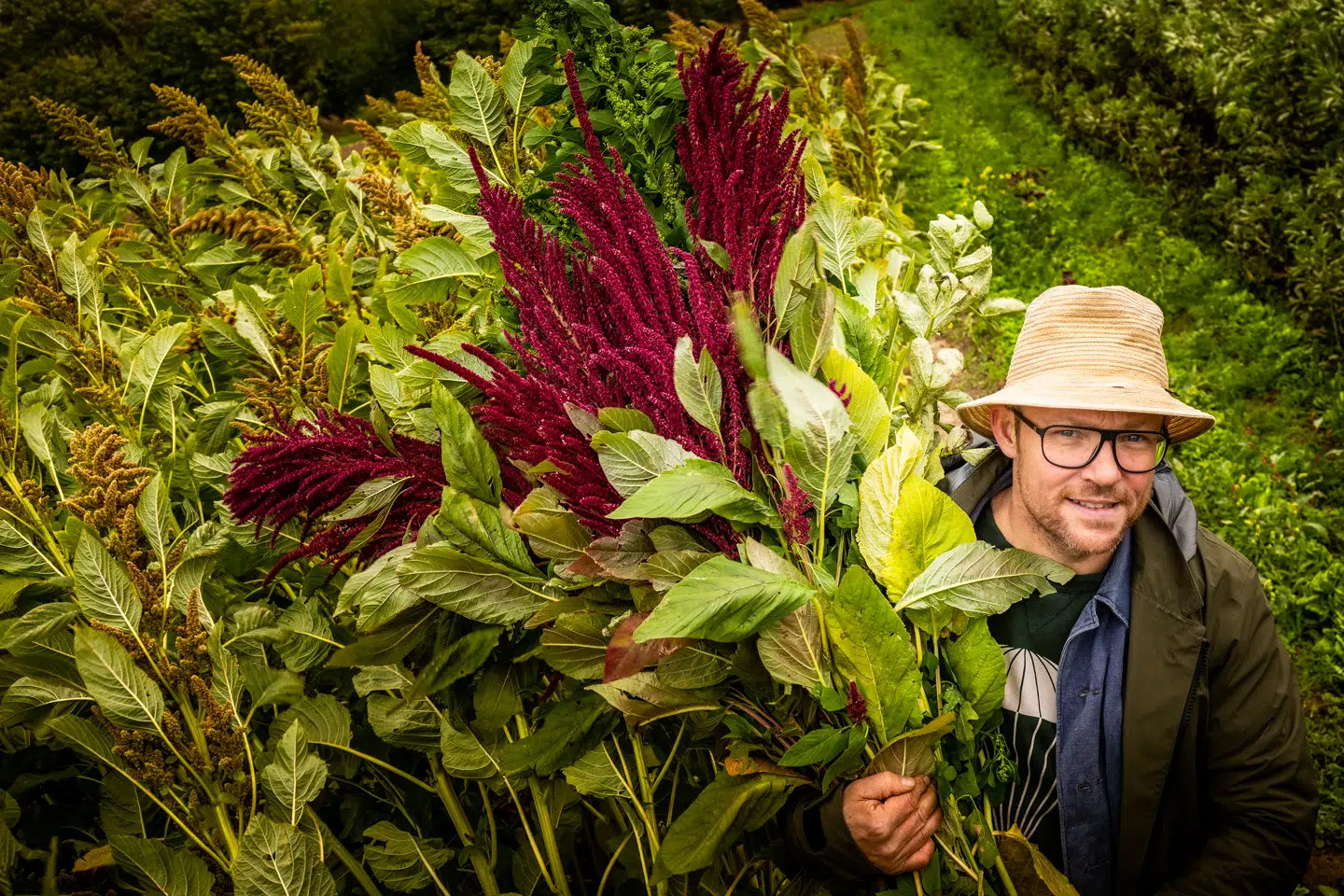 Søren Ejlersen var i 1999 med til at grundlægge Aarstiderne, som de fleste kender fra deres måltidskasser. Nu åbner de en butik og et mødested på Østerbro.