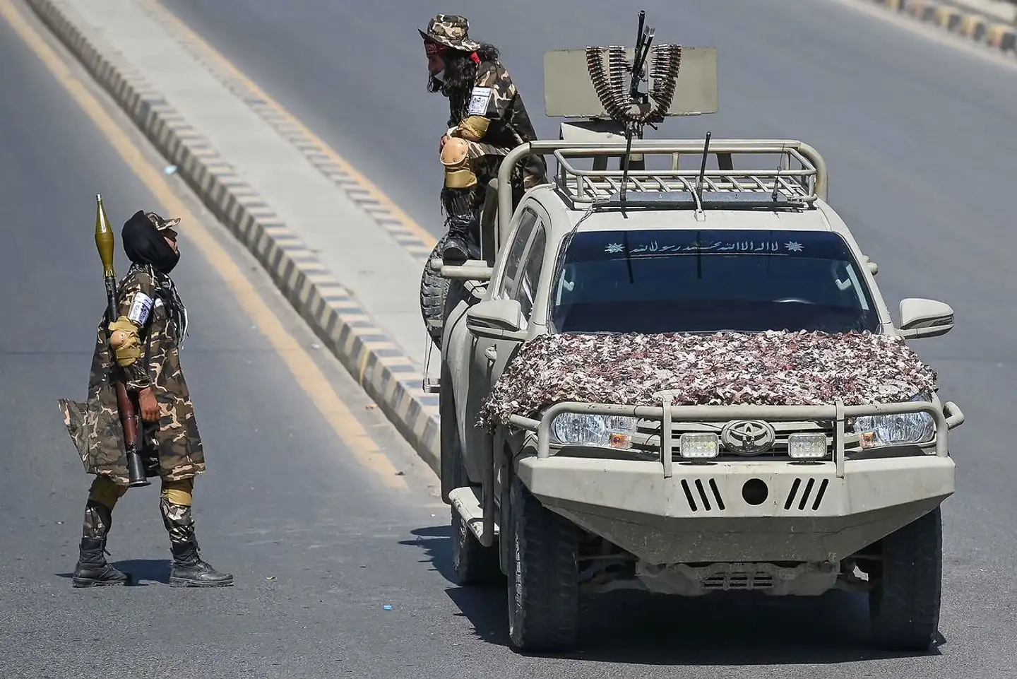 Den 15. august 2021 genvandt Taliban kontrollen med den afghanske hovedstad Kabul som kulmination på en tre måneder lang offensiv på tværs af landets provinser.