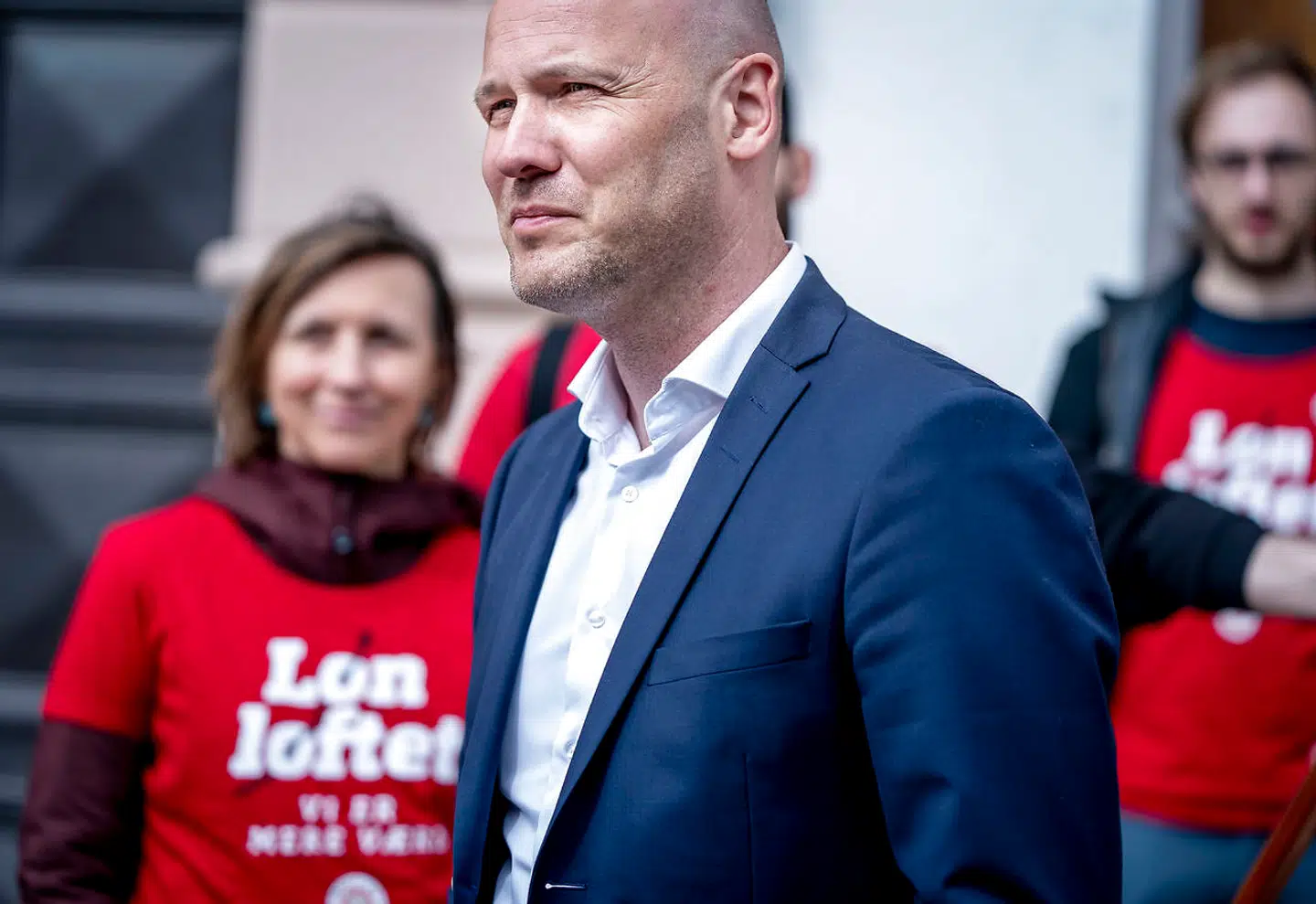 Anders Kühnau afløste Bent Hansen som formand i Region Midtjylland og kan nu også følge efter ham som formand for Danske Regioner. Kühnau har også stået i spidsen for regionernes forhandlinger med sygeplejerskerne.