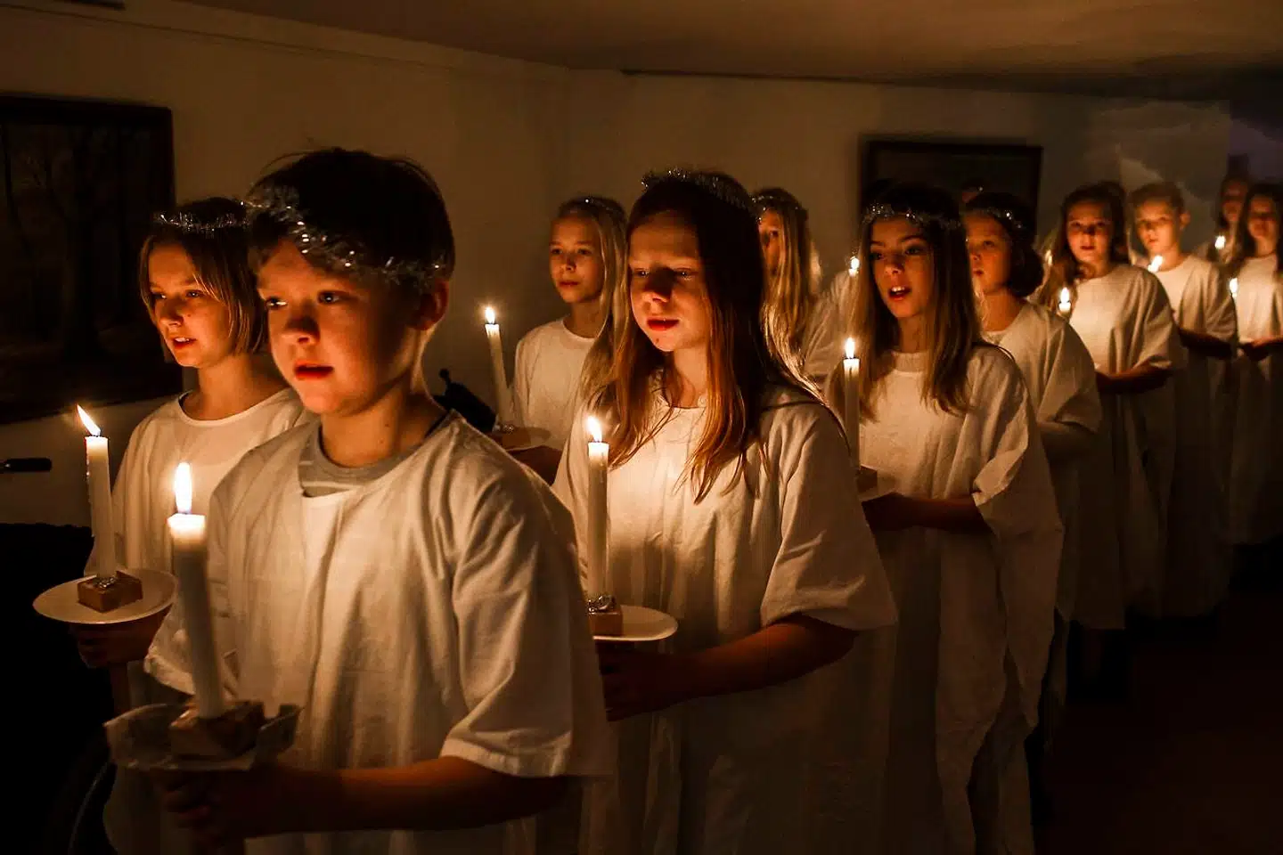 Luciaoptog og andre julearrangementer på tværs af skoleklasser er i fare i København på grund af for mange smittede med covid-19.