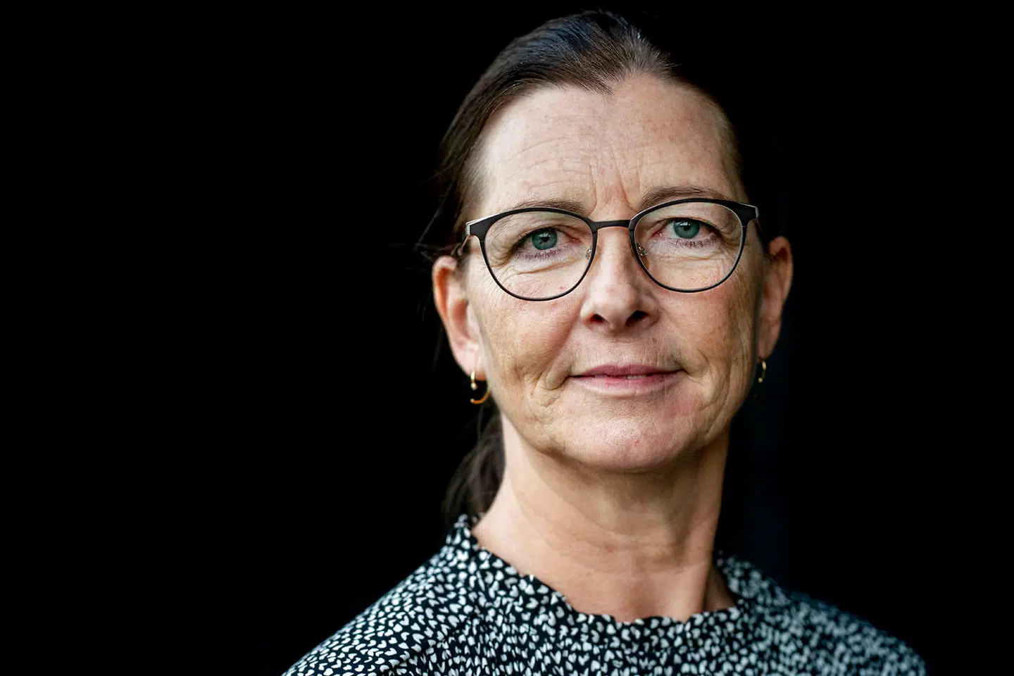 Jessie Lykke, leder af Møllegården, sender i dag en uforbeholden undskyldning til de pårørende til de beboere, der ifølge advarsler til ledelsen blev udsat for krænkelser. De skulle have haft besked.