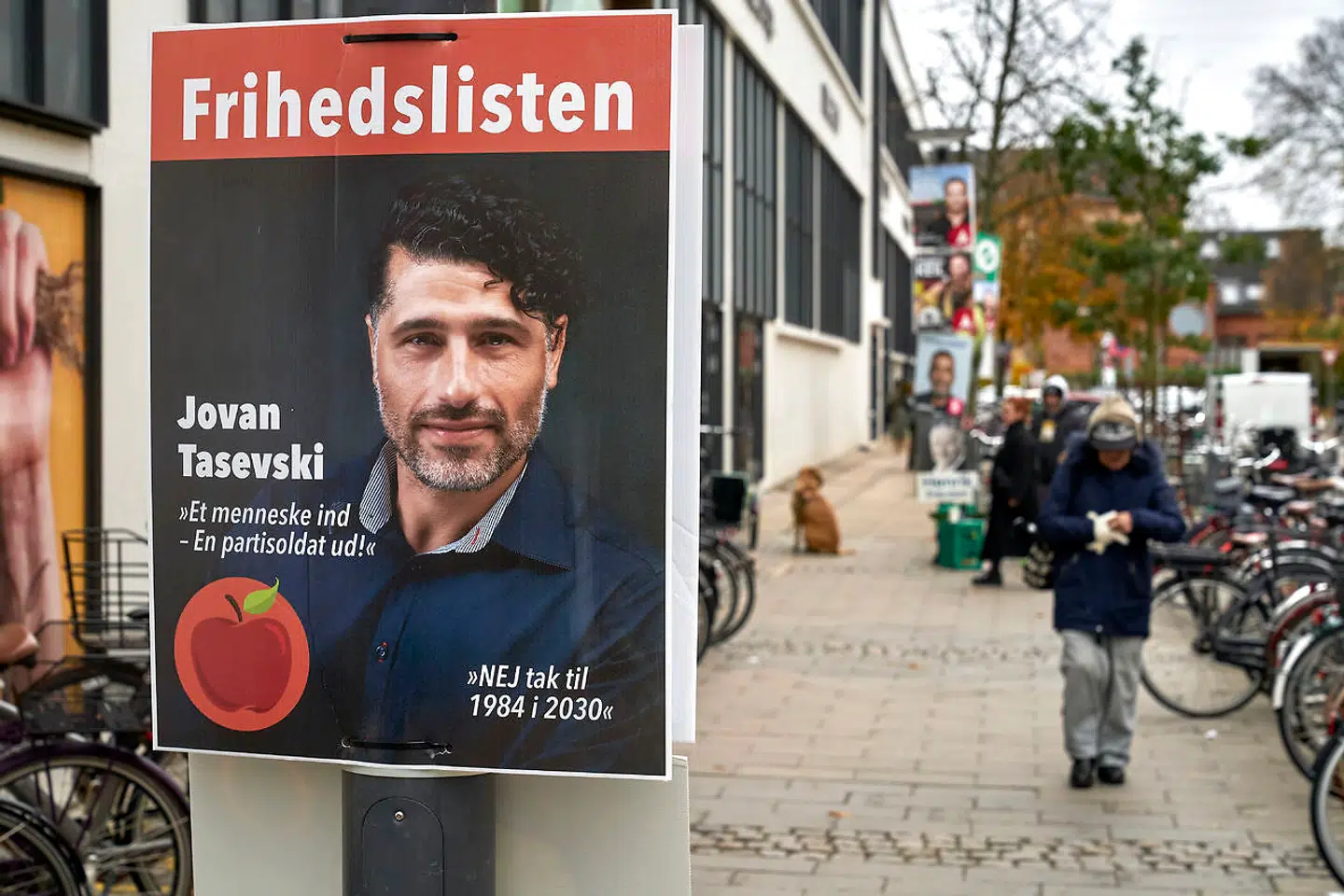 Jovan Tasevski stiller op for Frihedslisten i København. Han er én blandt flere kandidater fra Frihedslisten, der stiller op til kommunal- og regionsrådsvalget flere steder i landet. På deres hjemmeside skriver de blandt andet, at »ægte frihed er fuldstændig selvbestemmelse over egen krop. Det er essentielt, at individet har retten til selv at vælge og fravælge tilbud fra staten«.