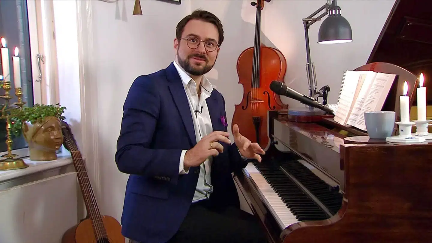 Philip Faber ytrer sig nu for første gang om skandalen i DR Pigekoret. »Jeg er dybt berørt af de mange beretninger, som tidligere medlemmer af DR Pigekoret er kommet med og det omfang af svigt tilbage i tiden,« skriver han.