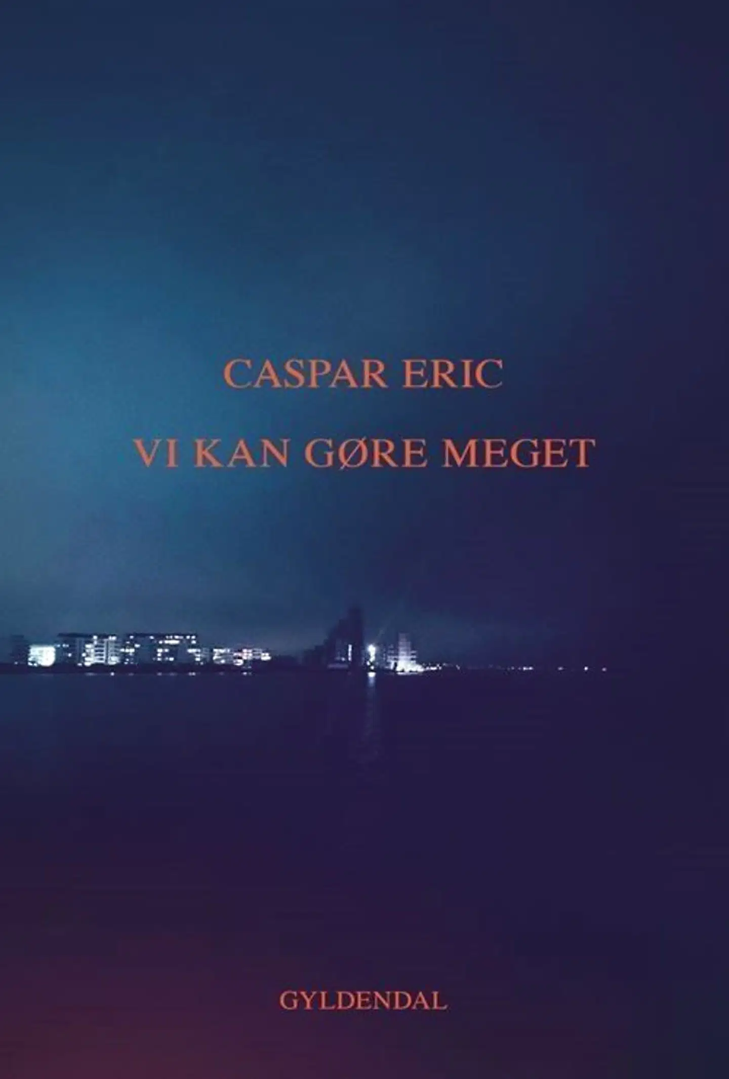 Casper Erics nyeste udgivelse »Vi kan gøre meget« handler om en verden i undtagelsestilstand, og i 12 lange digte bliver læseren præsenteret for en verden, hvor det unormale pludselig er blevet normalt.