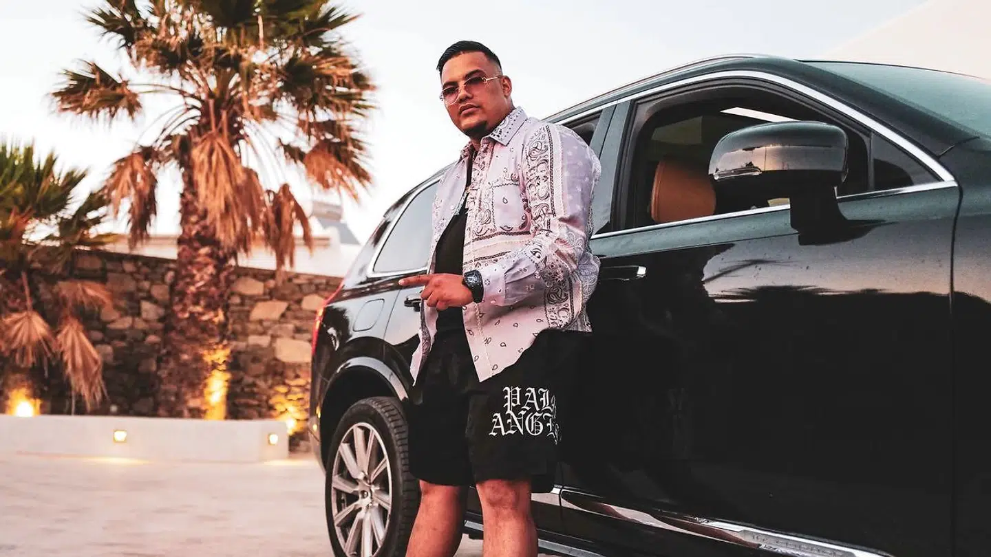 Rapperen Brancos sange varer i gennemsnit under to et halvt minut. Det er formentlig ikke helt tilfældigt. Logikken fra streamingtjenester har smittet af på musikken, hvor lange introer er erstattet af korte, fængende melodier, skriver Berlingskes musikredaktør i sin fødselsdagshilsen til streamingtjenesten Spotify.