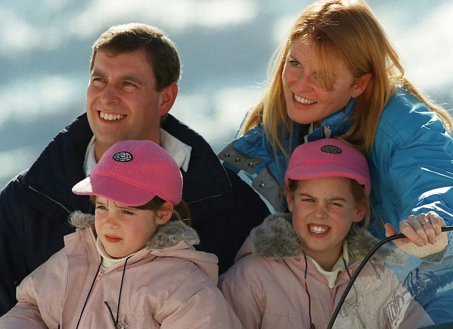 Prins Andrew og Sarah Ferguson har sammen døtrene prinsesse Eugenie og prinsesse Beatrix.