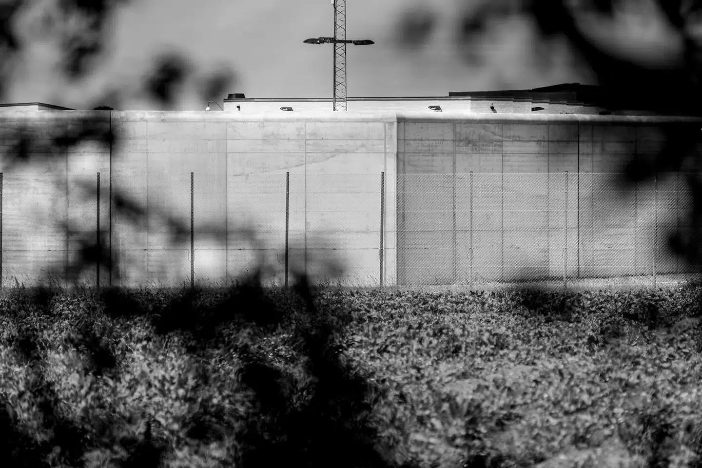 Personaledækningen i danske fængsler er lavere end i Albanien. Arkivfoto af Storstrøm Fængsel.