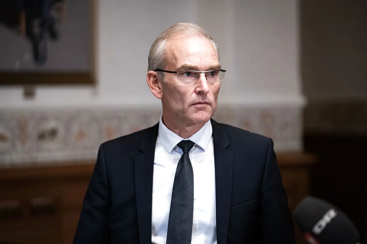 Sundhedsordfører hos De Konservative, Per Larsen, mener ikke der er grund til at bekymre sig om en eventuel nedlukning.