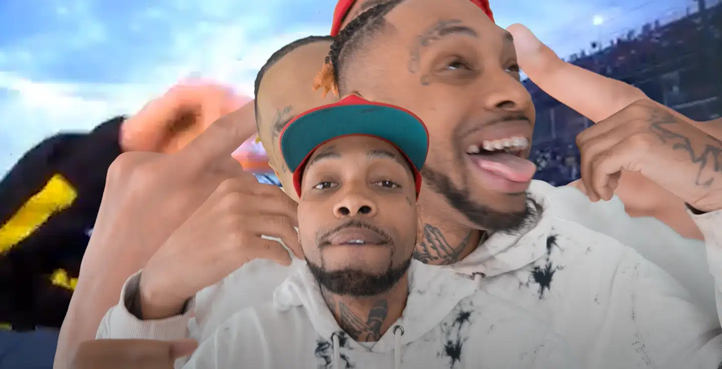 Det er et simpelt nummer, Loza Alexander har kreeret. Og den amerikanske højrefløj er vilde med det.