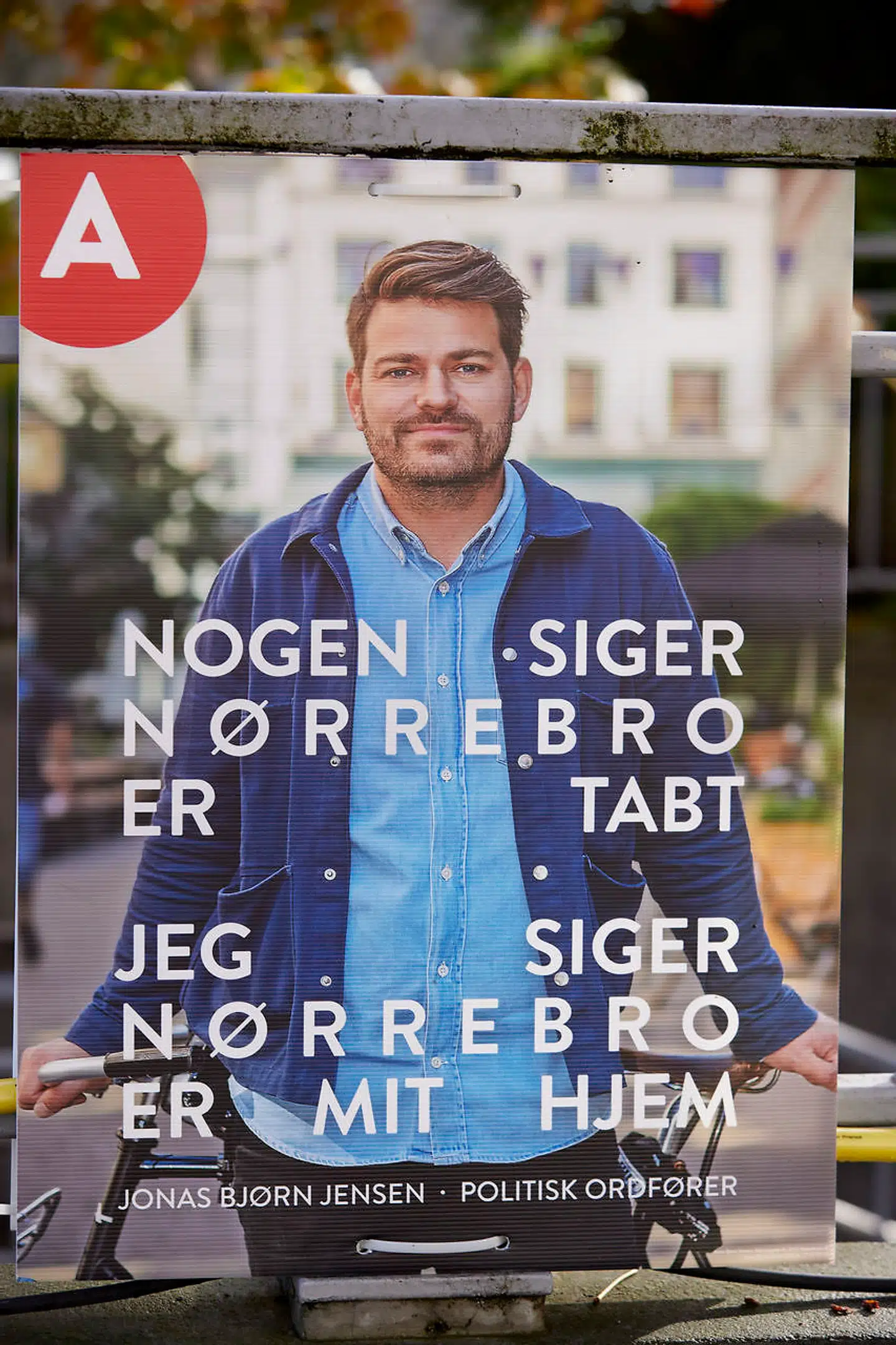 Der er ikke stor ros til Socialdemokratiets Jonas Bjørn Jensen.