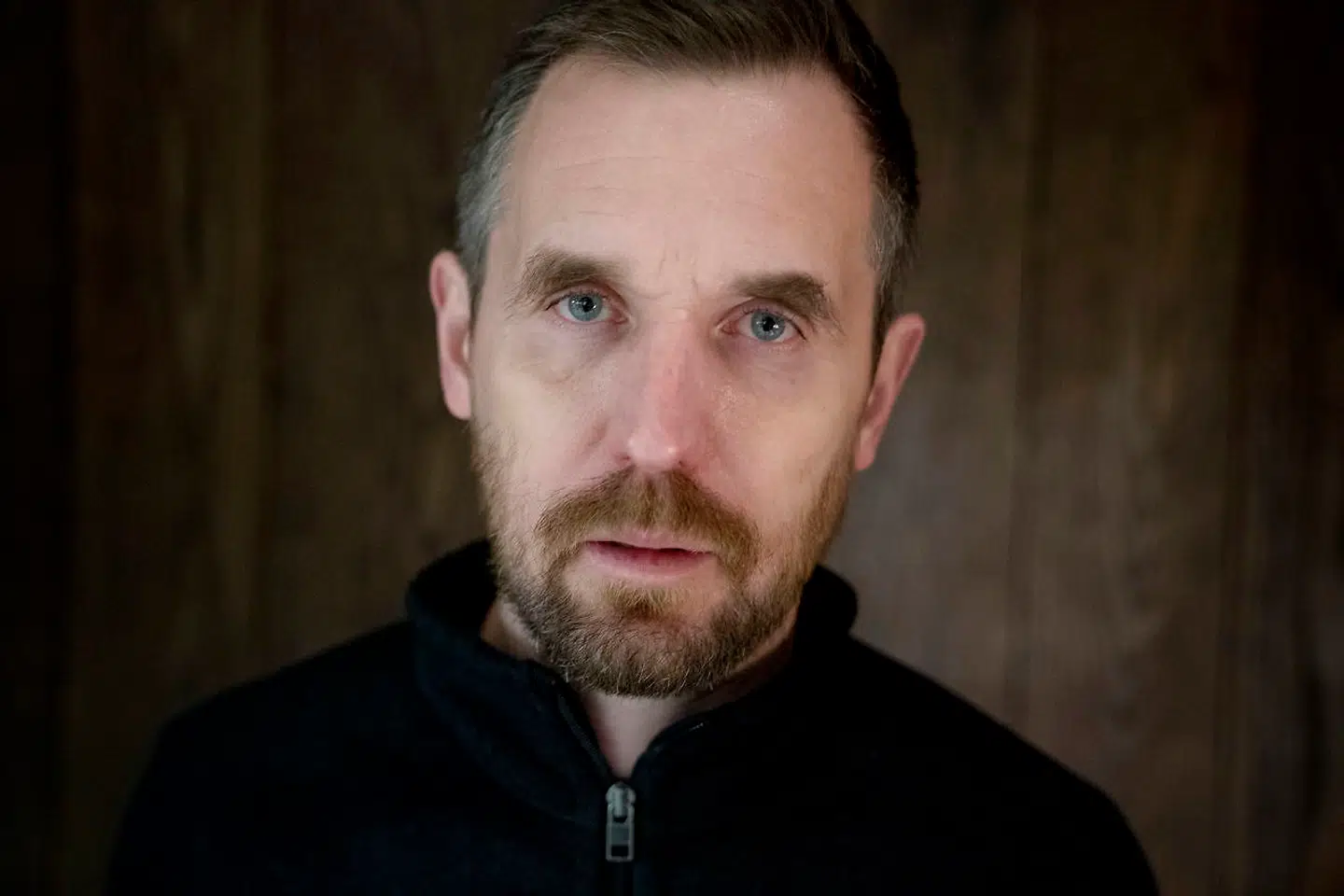 Mikkellers stifter Mikkel Bjergsø ser med god grund betænkelig ud. Forleden måtte han giv en undskyldning til metoo-aktivister efter flere krænkelsessager.