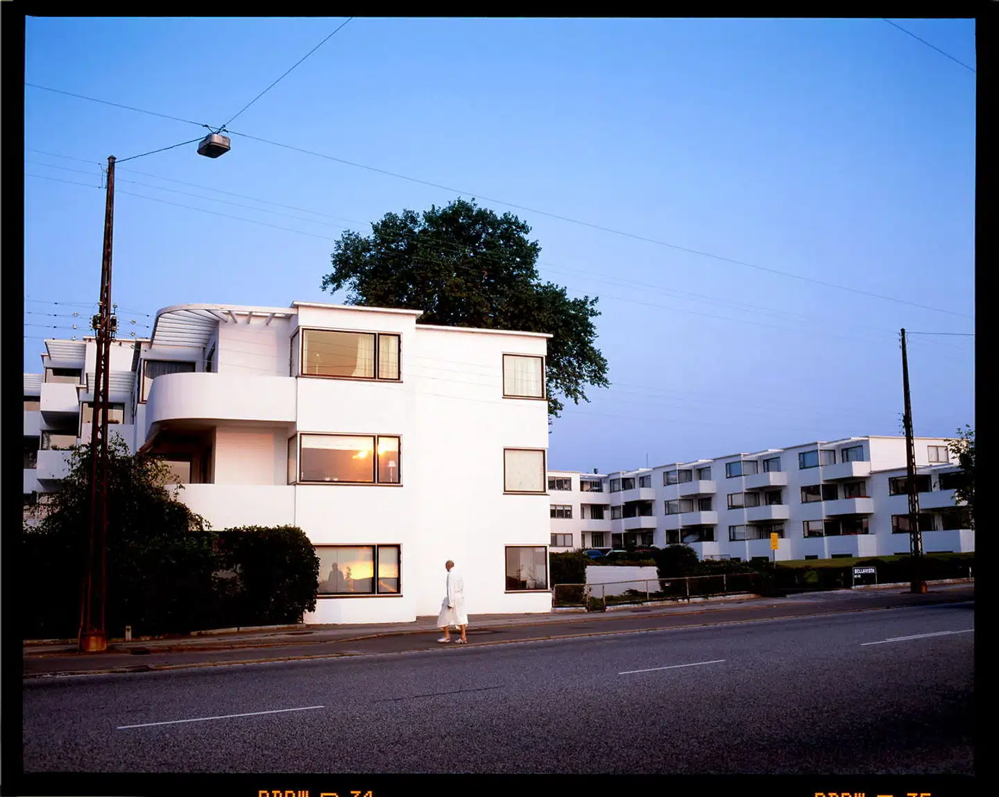 Arkitekten Arne Jacobsen tegnede et boligkompleks i Gentofte Kommune, hvor han også valgte at bosætte sig. Nu til dags gør flere arkitekter også det.