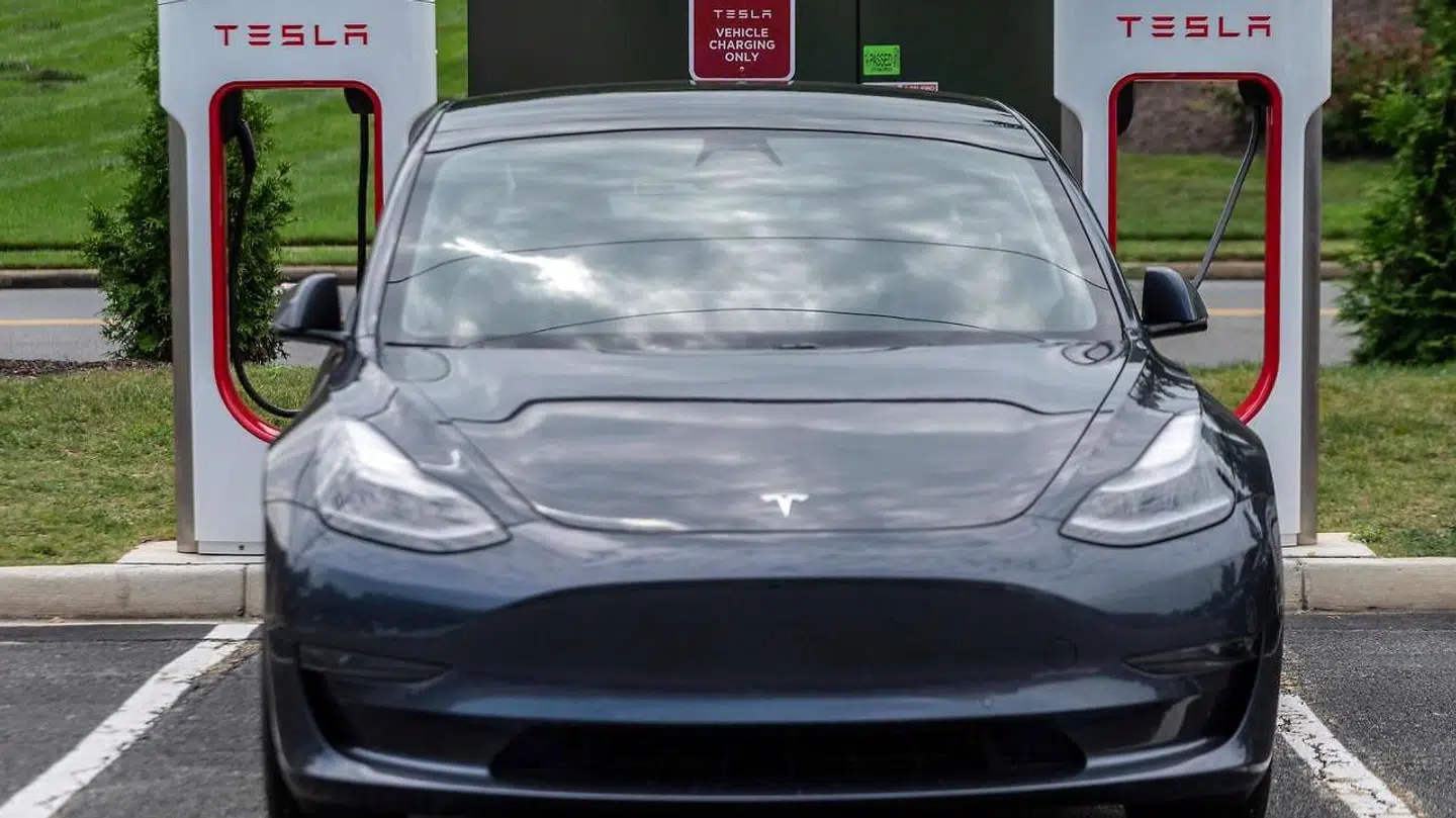 Tesla 3 er en af de mest efterspurgte biler på brugtmarkedet i øjeblikket, og de importeres i stor stil fra blandt andet Tyskland.