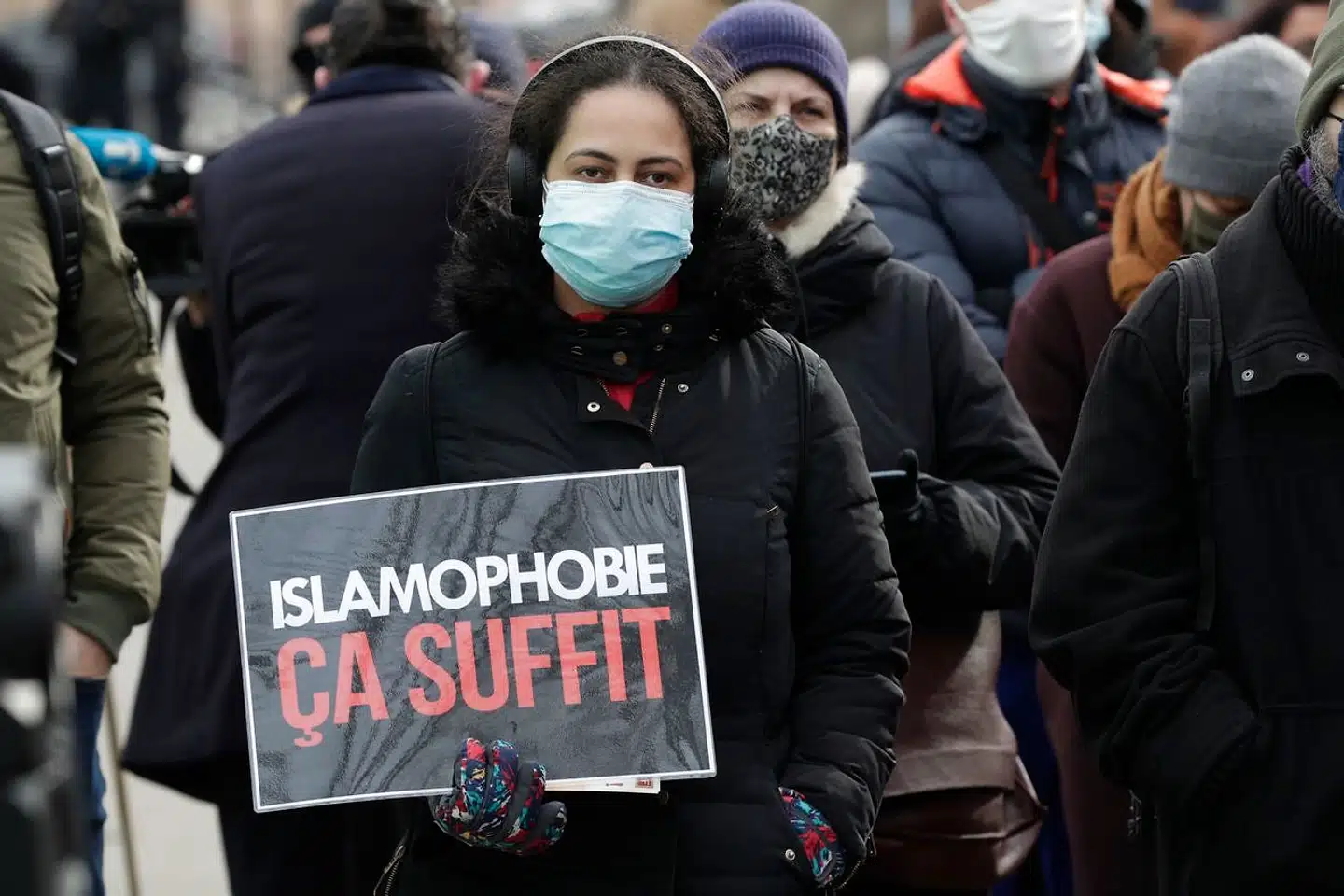 Debatten om islamofobi er absurd, mener Zemmour. Stort set alle Frankrigs muslimer deltager i »den store befolkningsudskiftnings nådesløse proces«.
