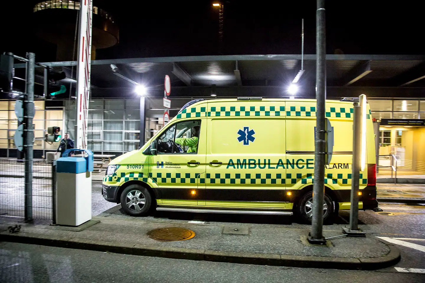 En ekstern redegørelse vil i dag blive præsenteret mundtligt for medlemmerne af forretningsudvalget og vil løfte sløret for konklusionerne i sagerne om blandt andet mistede 112-opkald hos Region Hovedstadens vagtcentral.