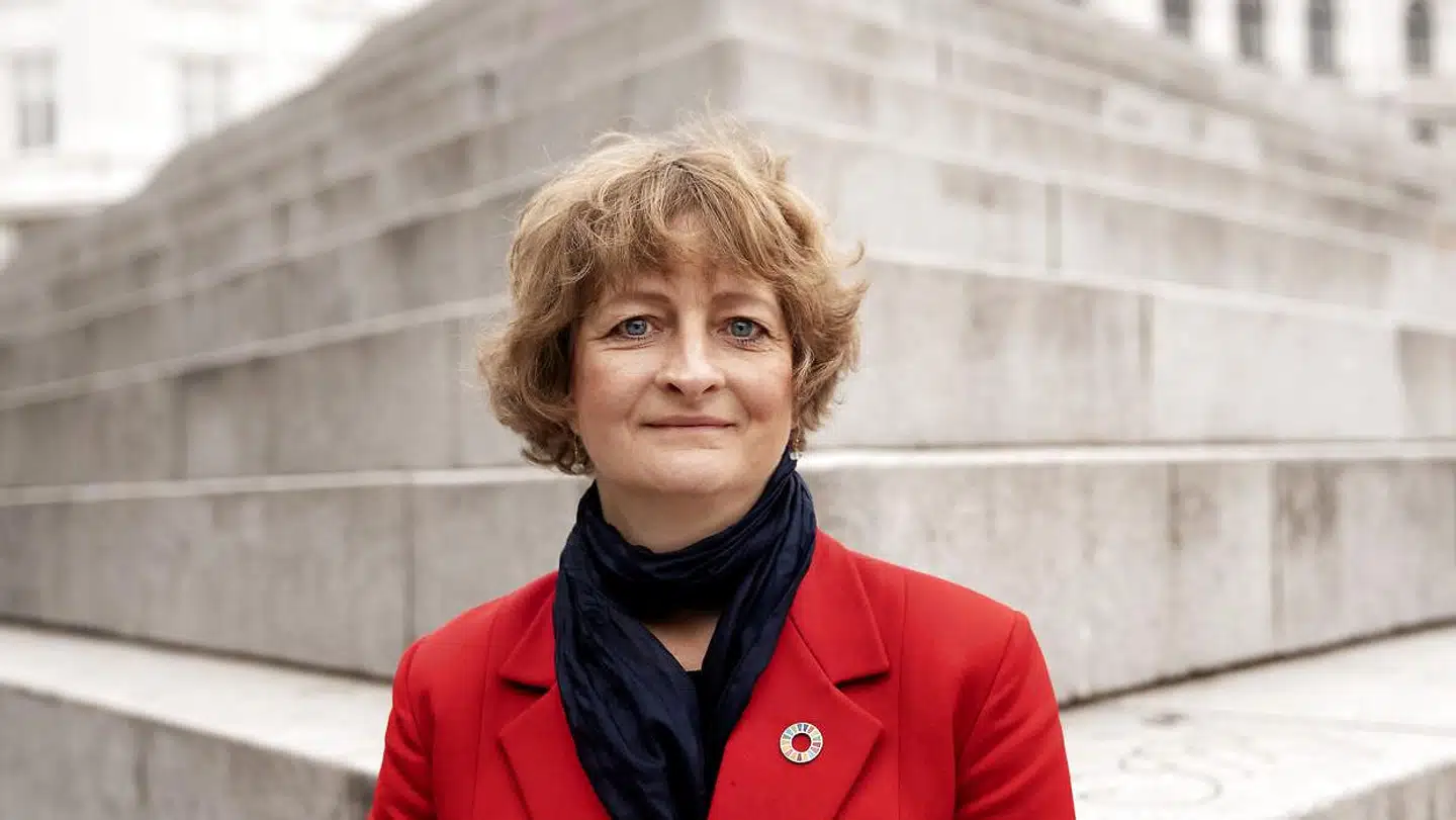 Enhedslistens spidskandidat til kommunalvalget i København, Line Barfod, kalder det »hamrende uretfærdigt«, at det i dag alene er de almene boliger, der løser boligsociale opgaver.