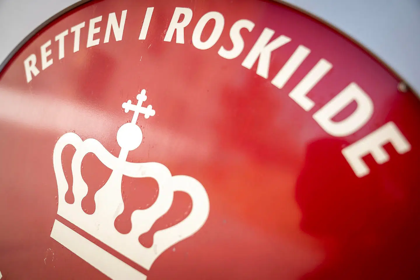 Retten i Roskilde afsiger dom i straffesag mod en norsk-iransk mand, fredag den 26. juni 2020. Han beskyldes for at have medvirket til en iransk efterretningstjenestes forsøg på at dræbe en eksilleder, der boede i Ringsted.. (Foto: Mads Claus Rasmussen/Ritzau Scanpix)