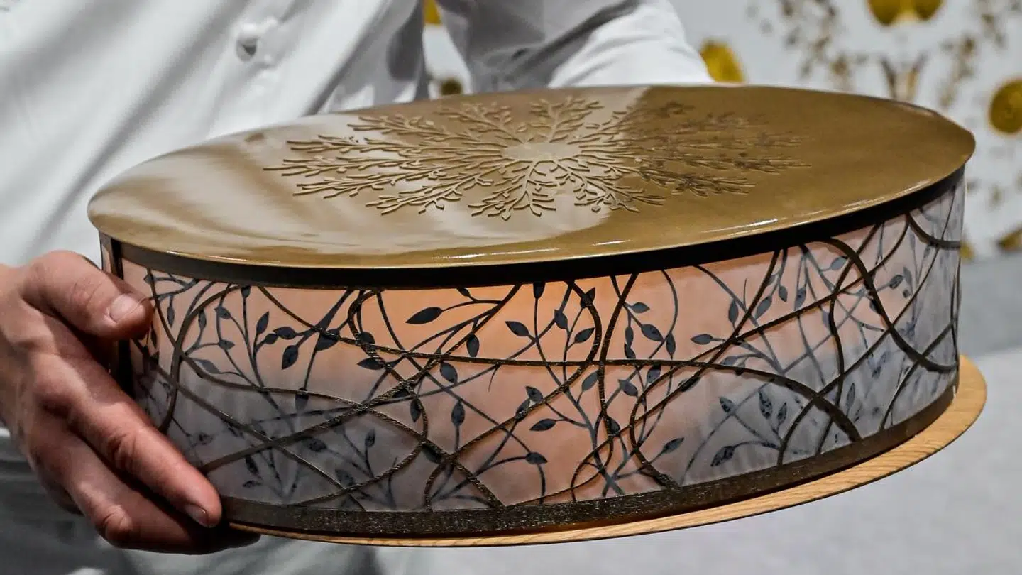 Ronni Vexøe Mortensen har selv designet boksen, som hans takeaway-menu blev afleveret i.