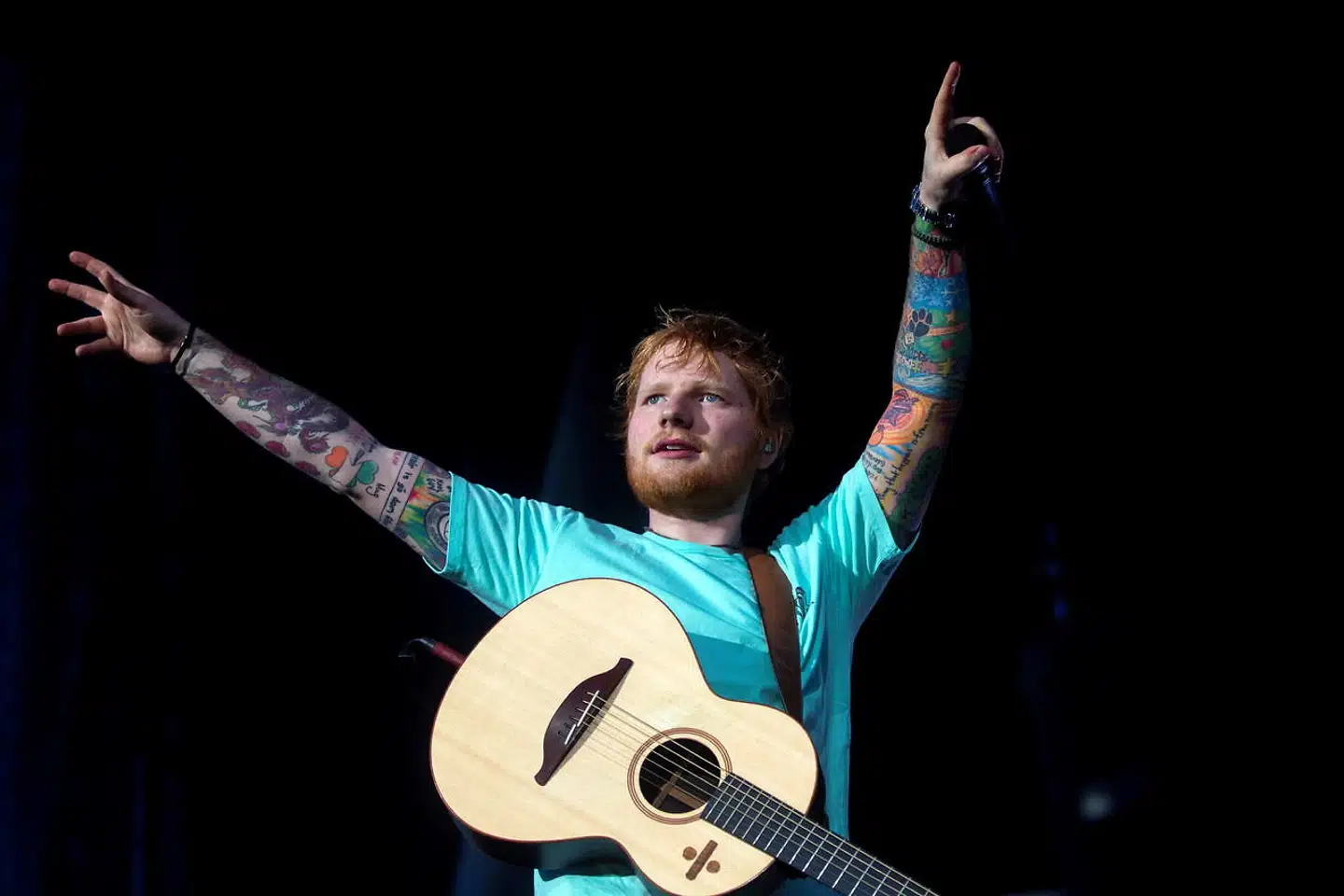 Ed Sheeran spillede første gang i Danmark i 2011 og har siden afholdt koncerter i Forum i 2014, Jyske Bank Boxen i 2017 og Tusindsårsskoven i Odense i 2019.