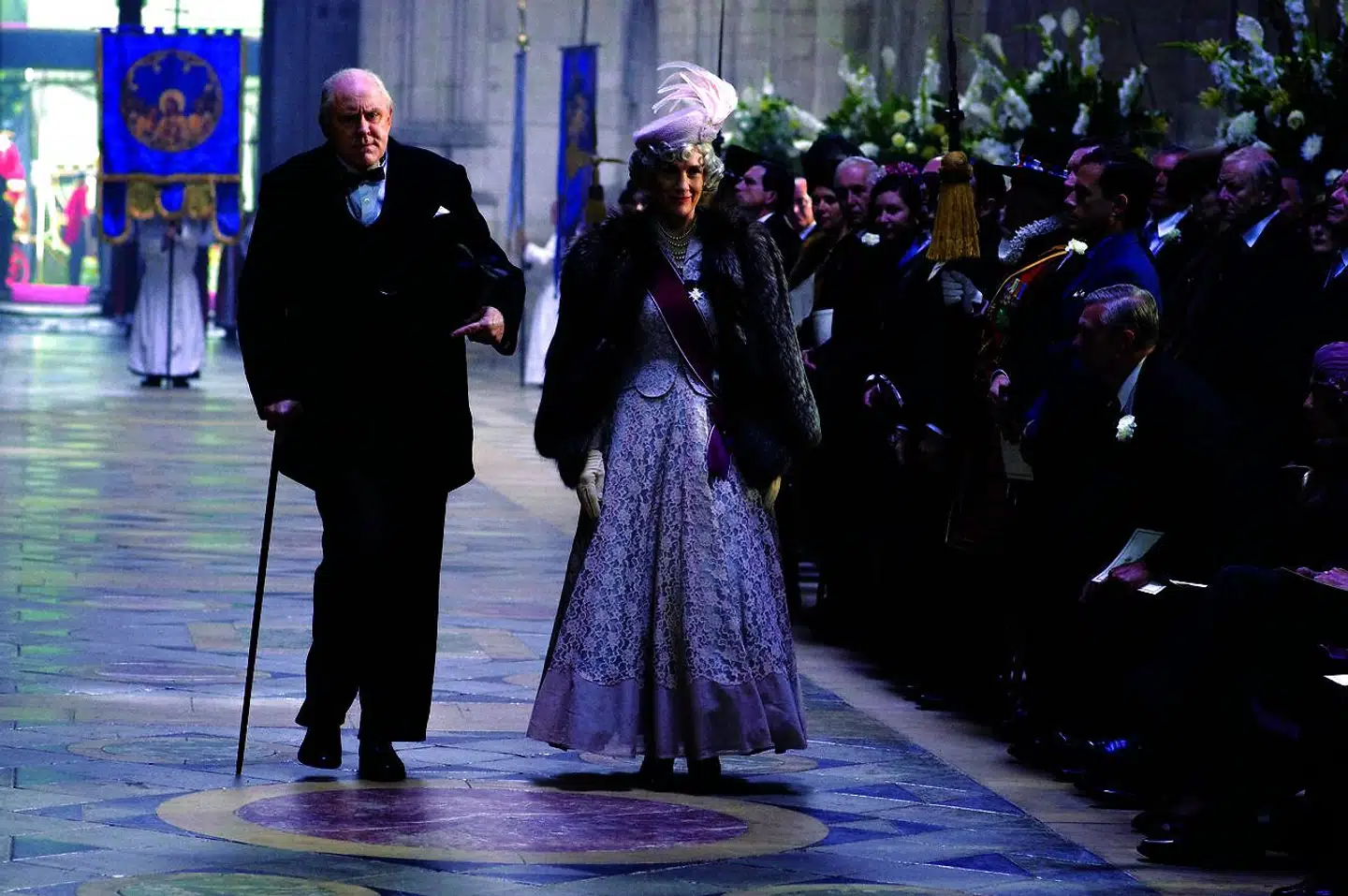 »The Crown!« giver et indblik i dronning Elizabeths kontakt med skiftende premierministre, blandt andre Winston Churchill, der spilles fremragende af John Lithgow.