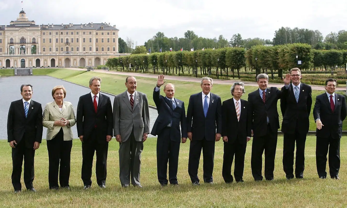 Merkel som ene kvinde blandt verdens mest magtfulde statsmænd. Den situation har den tyske forbundskansler oplevet et utal af gange de seneste 16 år.