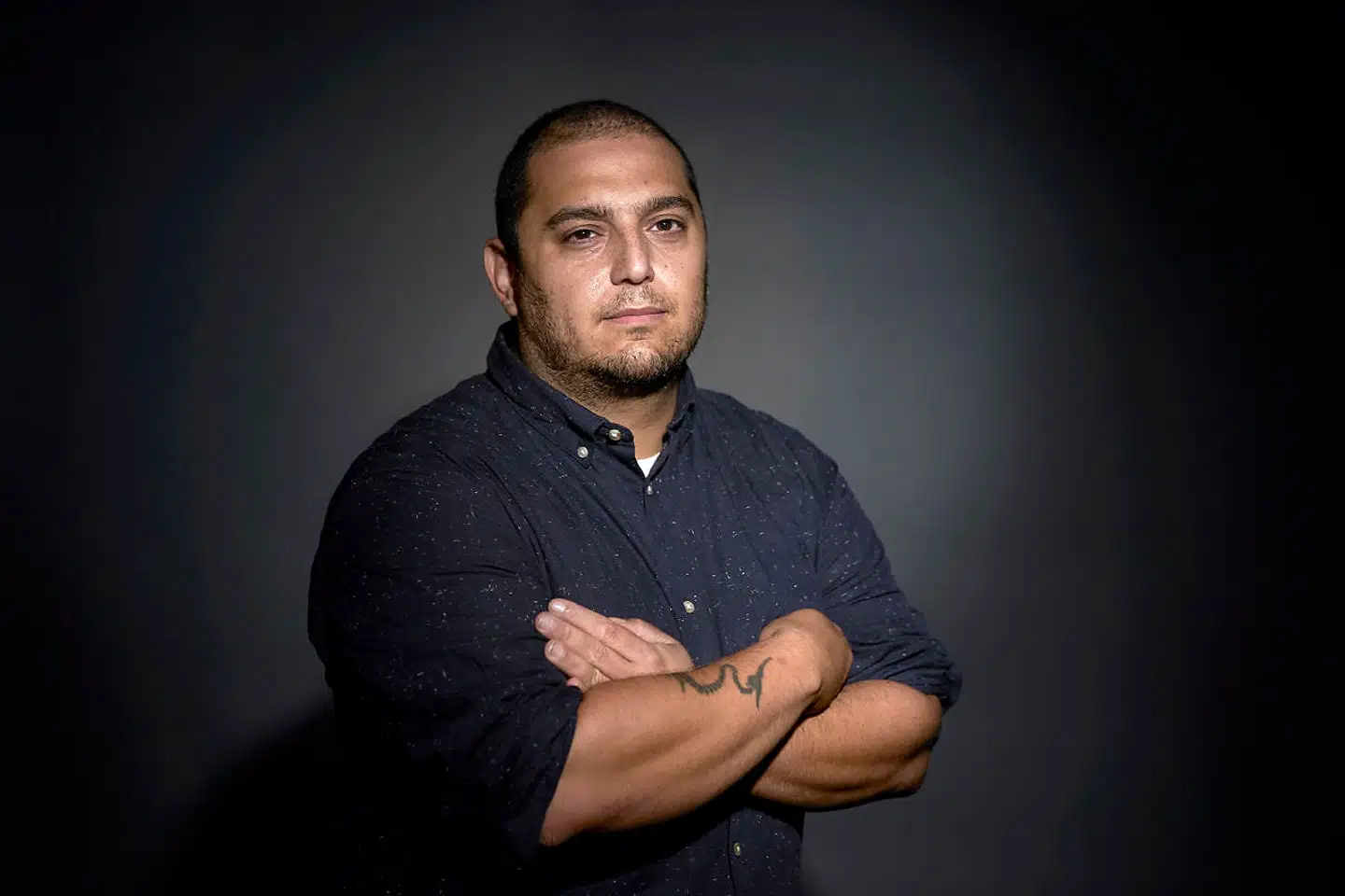 »Min tese er, at integrationsforsknings primære mål er at beskrive, hvor småracistiske og forfærdelige krav vi stiller til de nyankomne. Men hvorfor? Ærlig talt, så ved jeg det ikke,« skriver Ali Aminali.