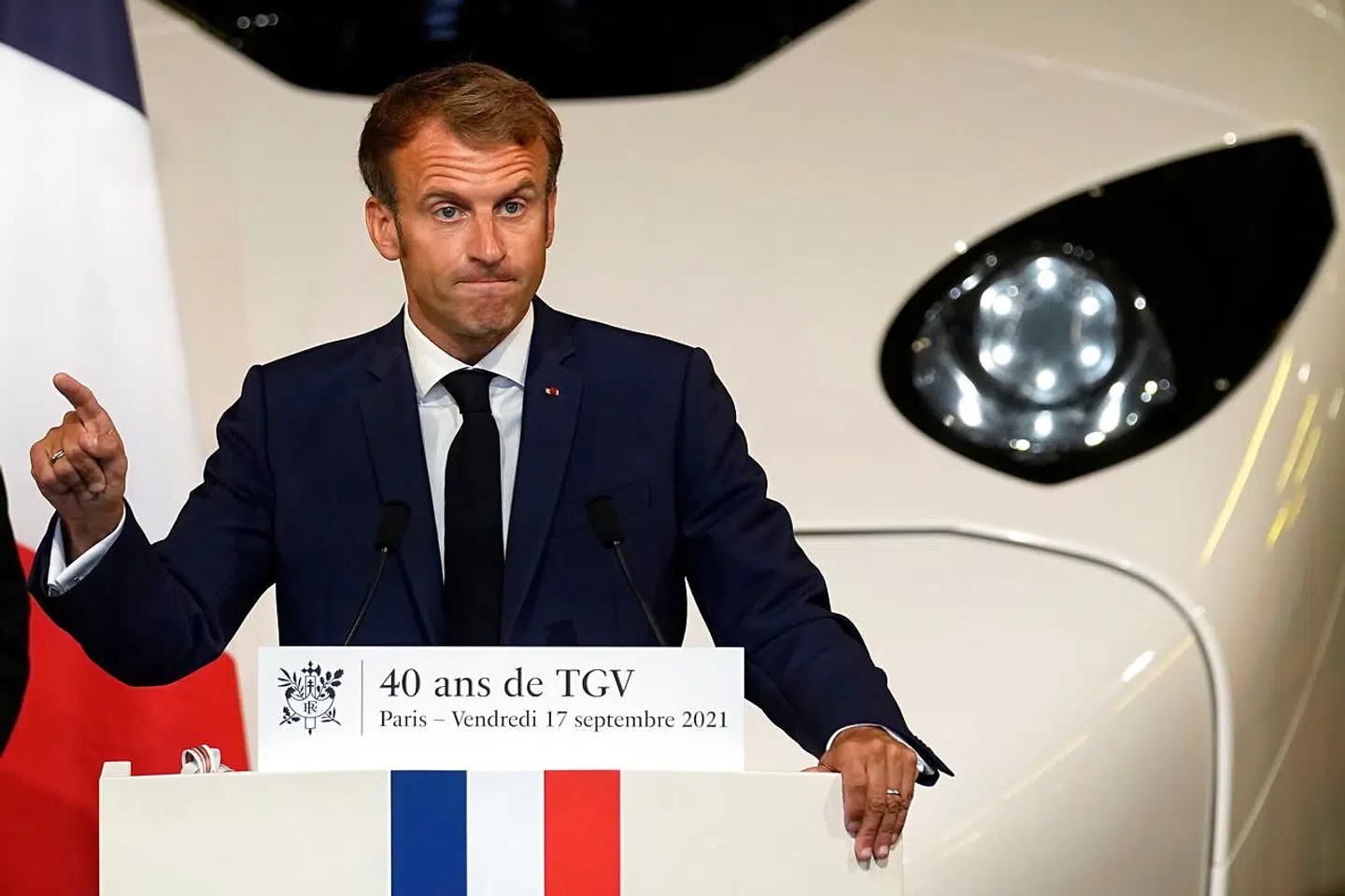 Det var højst sandsynligt en noget skuffet fransk præsident, Emmanuel Macron, der trak sine ambassadører hjem fra Washington og Australien fredag.