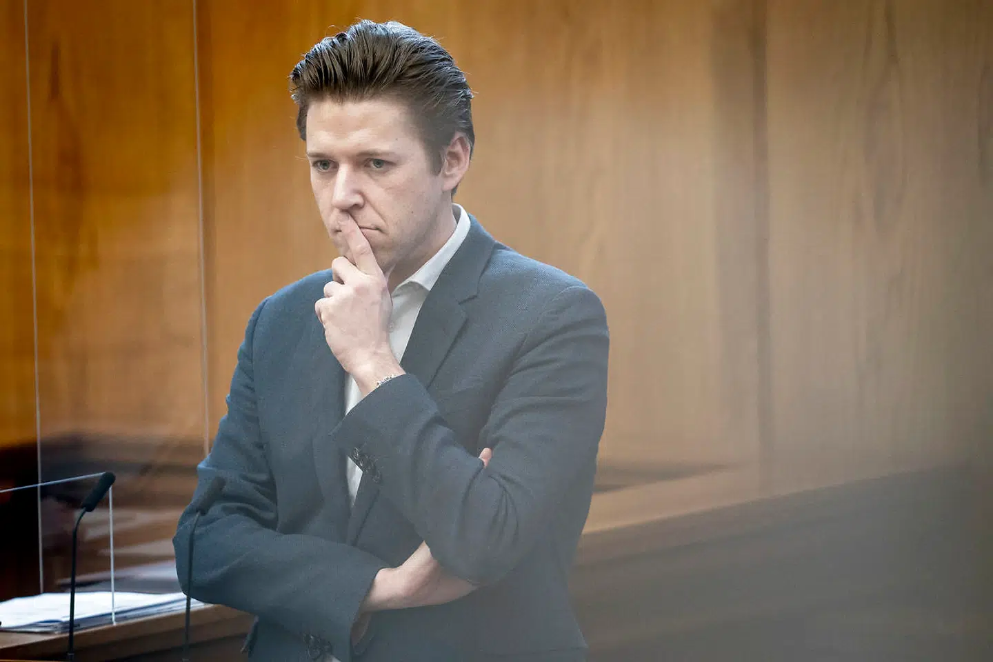 Rasmus Horn Langhoff (S) kendte ikke til problemet. Nu vil han gerne invitere de pressede 112-medarbejdere til en dialog.