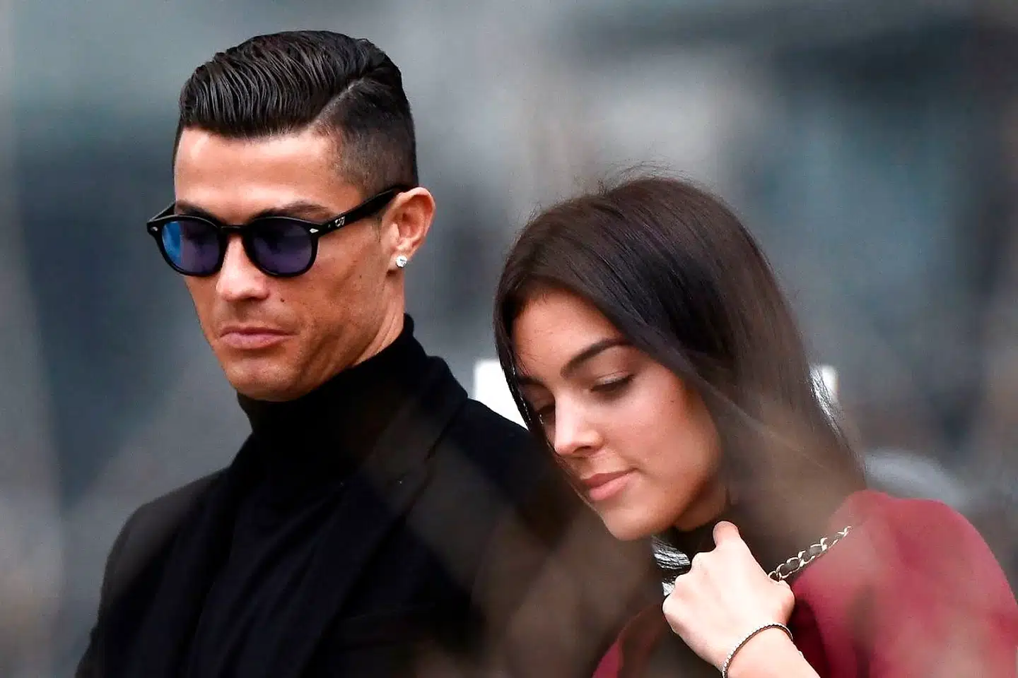 Cristiano Ronaldo dos Santos Aveiro har fire børn og er i et forhold med den spanske model Georgina Rodríguez. Sammen har parret ét barn, datteren Alana Martina, født i 2017.