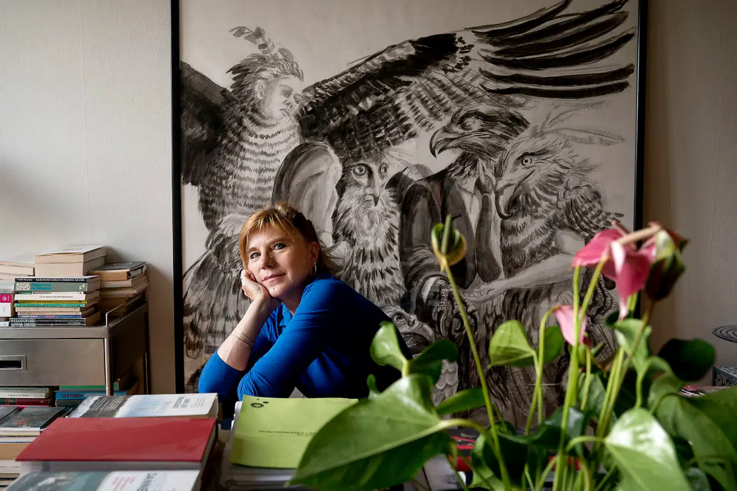 »Stidsen kan dog svinge sig endnu længere op, for hun mener rent faktiskt at LGBTI+-bevægelsen har en plan om at gøre regnbueflaget til et »oversymbol, der i sidste ende – er mit bud – skal erstatte nuværende interesseløst neutrale og ægte inkluderende symboler som Dannebrog og EU-flaget,« skriver Jacob Mchangama om Marianne Stidsen..