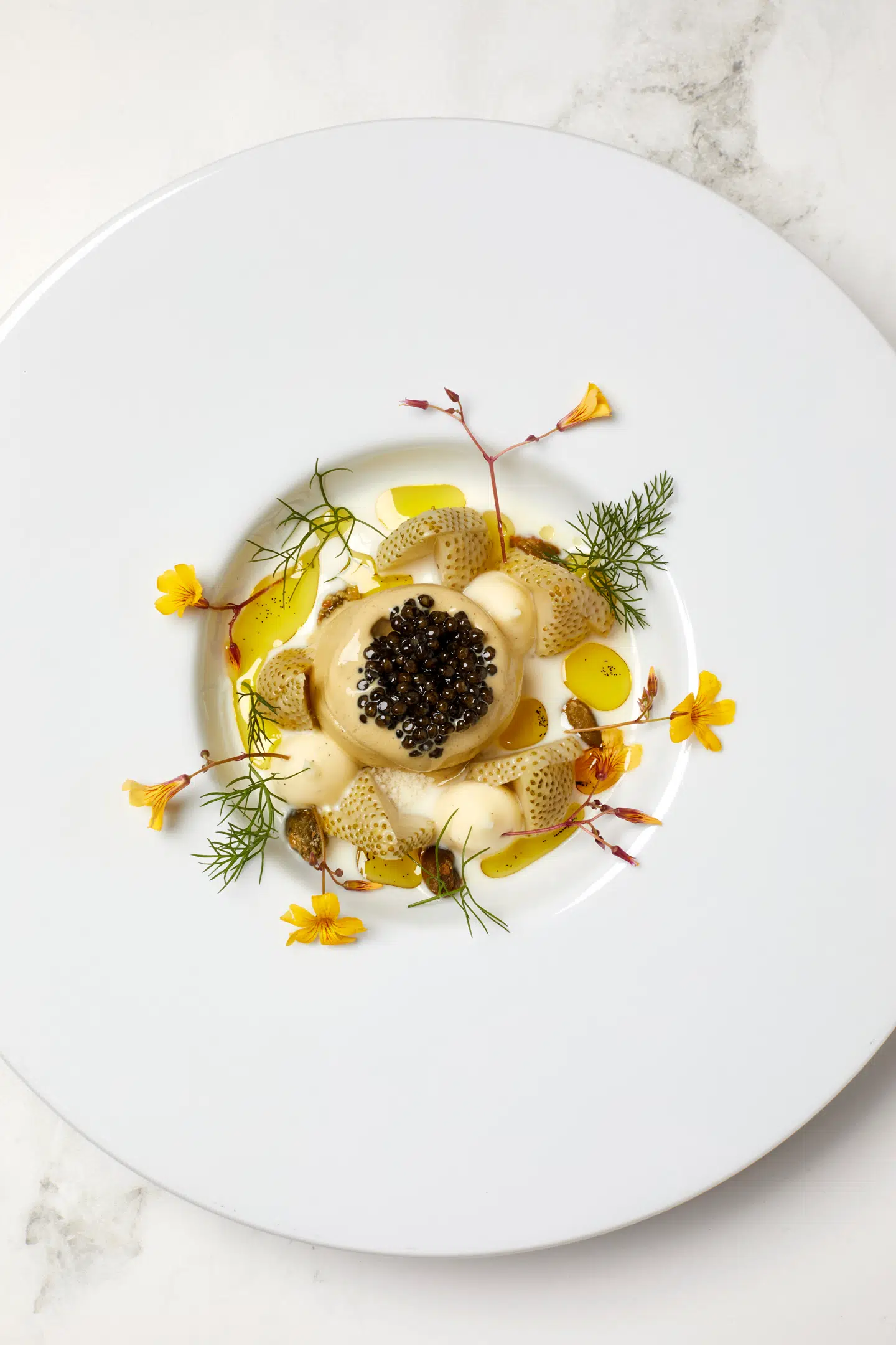 Pistacieis på havremælk med frugtig olivenolie.