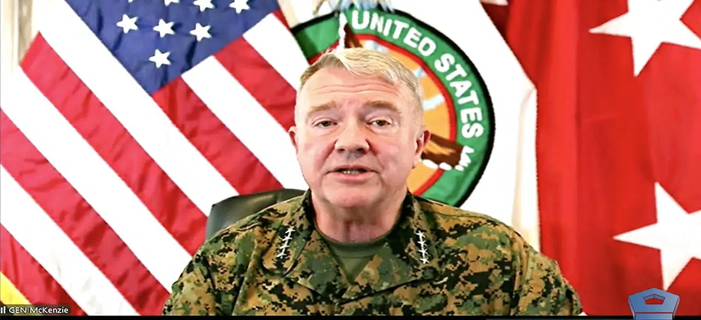 Sent mandag aften dansk tid oplyste lederen af USA's militære centralkommando, general Kenneth F. McKenzie, på et pressemøde, at USA officielt er ude af Afghanistan efter 20 års militær tilstedeværelse.